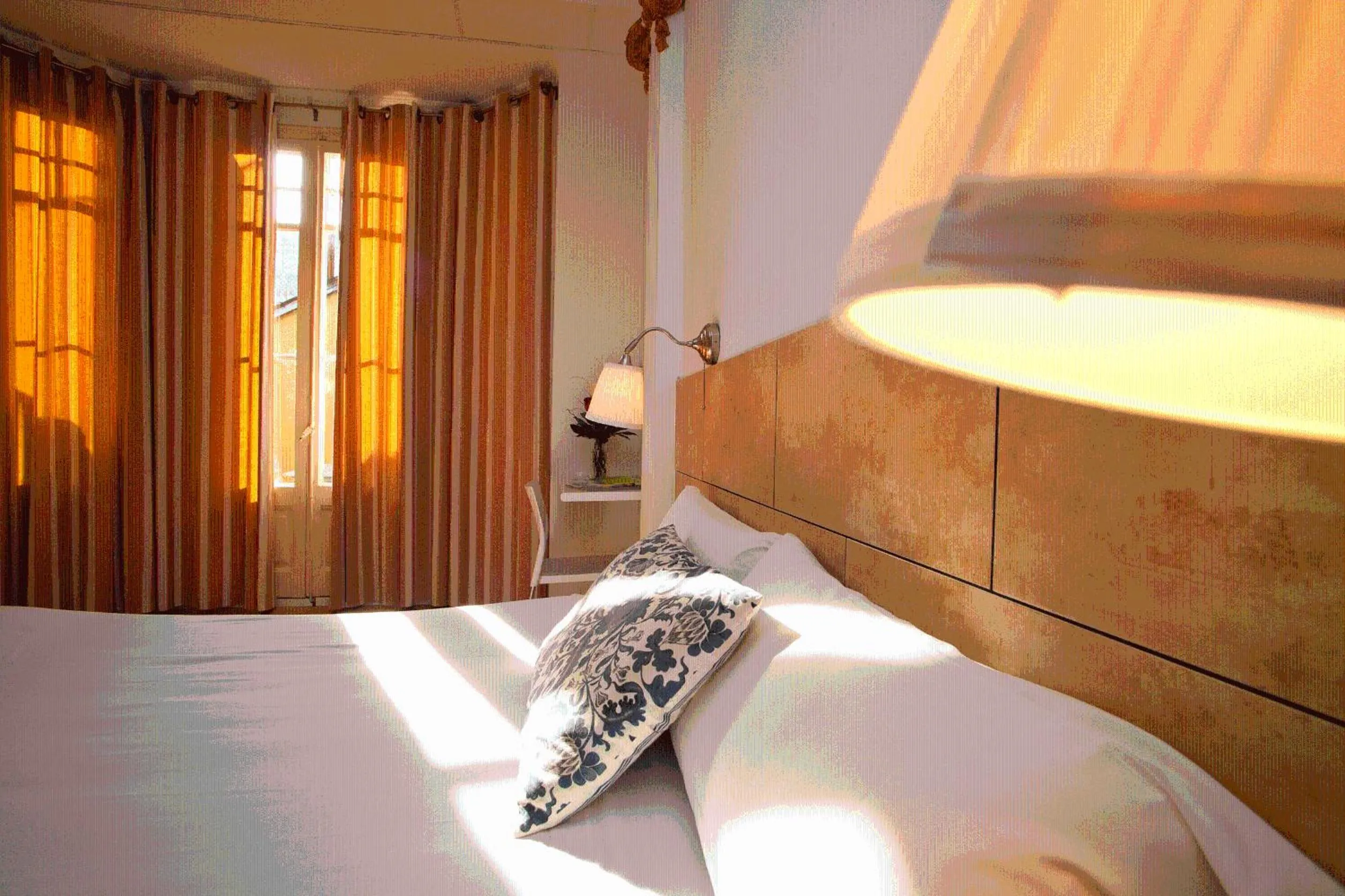 Photo of the whole room, Bed in Hostal Martinval