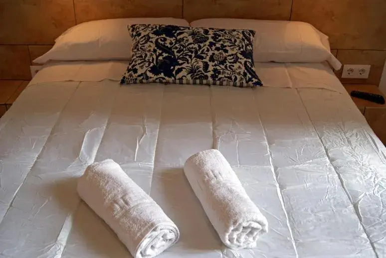 Bed in Hostal Martinval Bed in Hostal Martinval