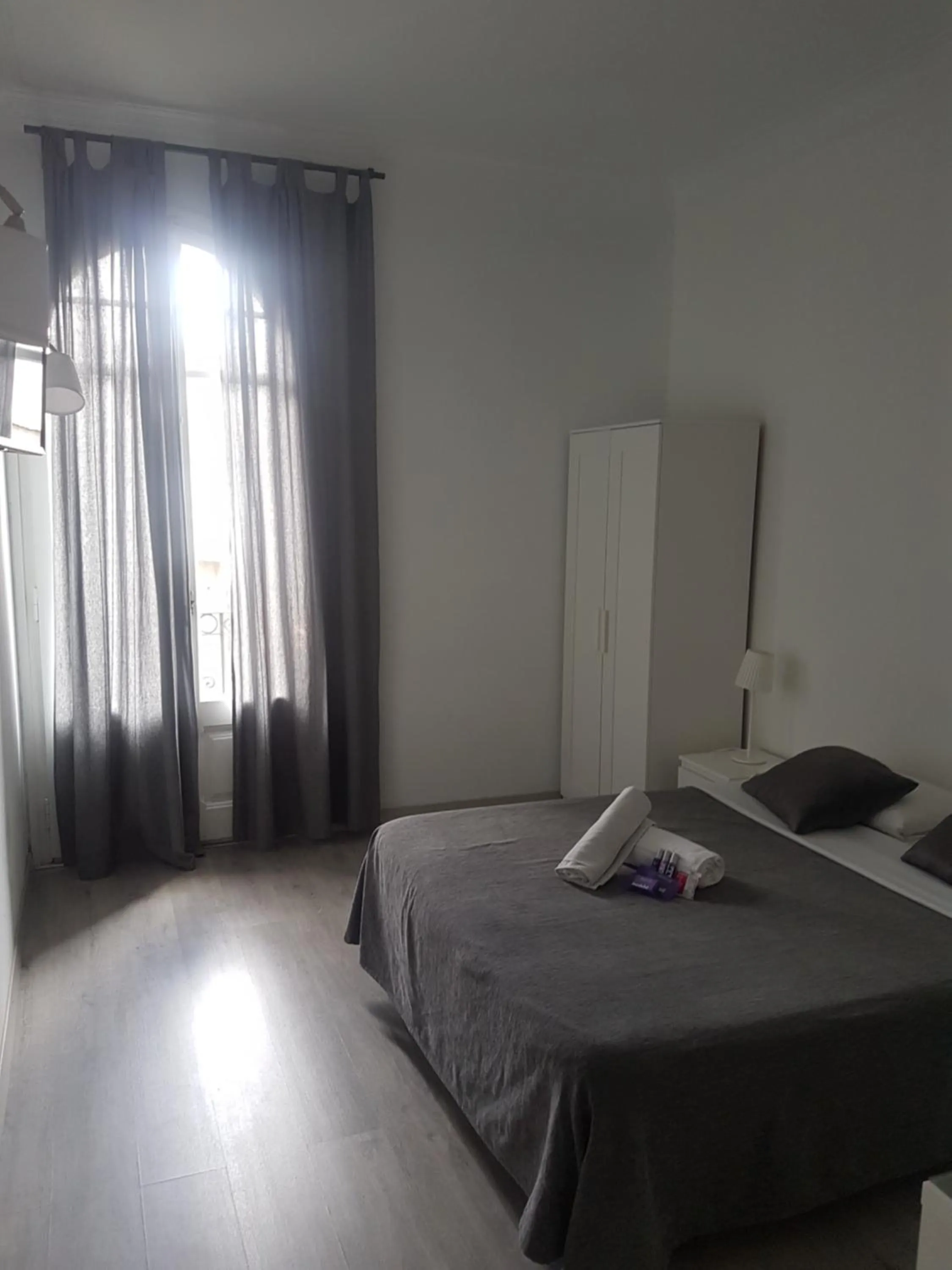 Bed in Hostal Martinval