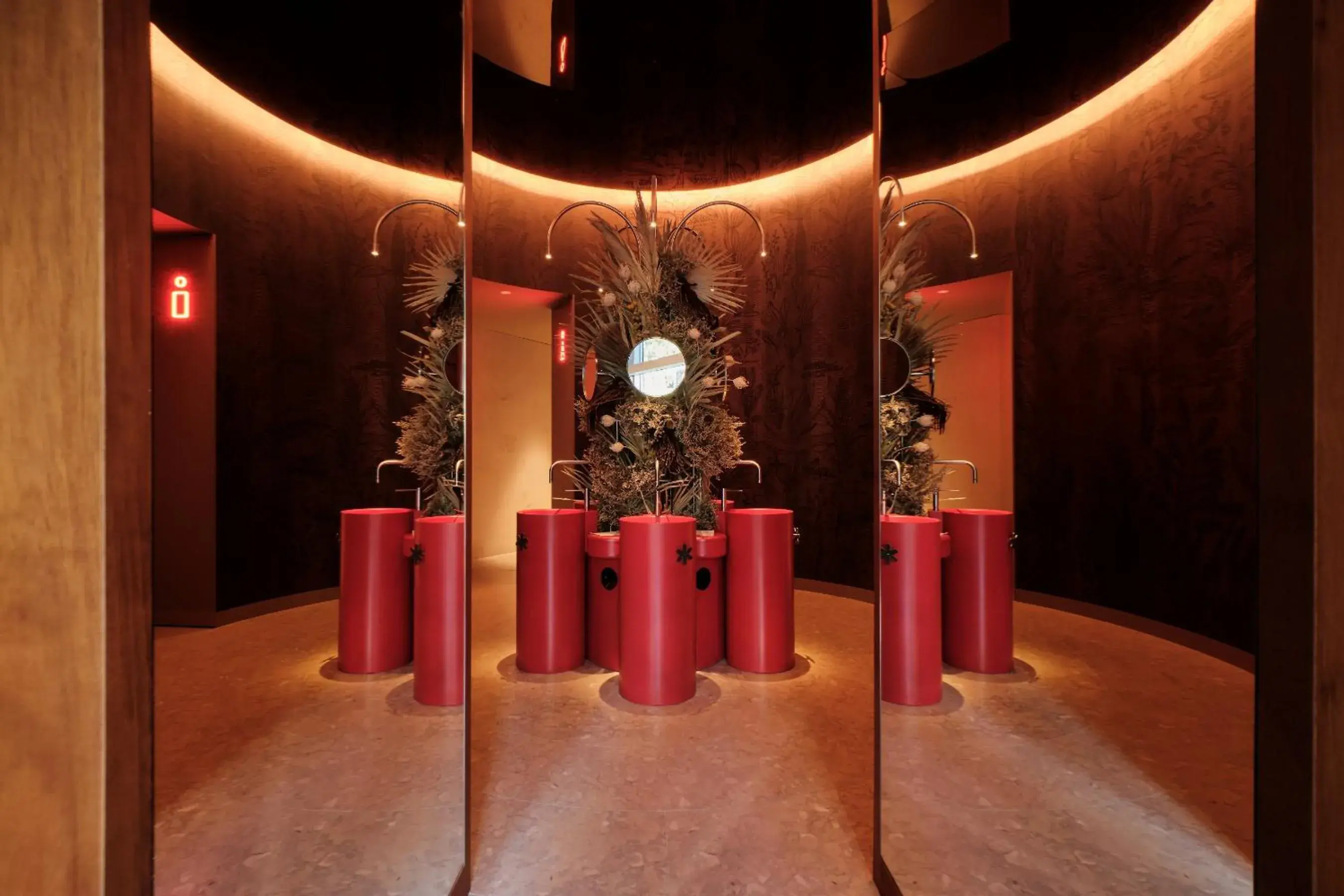 Restaurant/places to eat in Corinthia Lisbon Restaurant/places to eat in Corinthia Lisbon