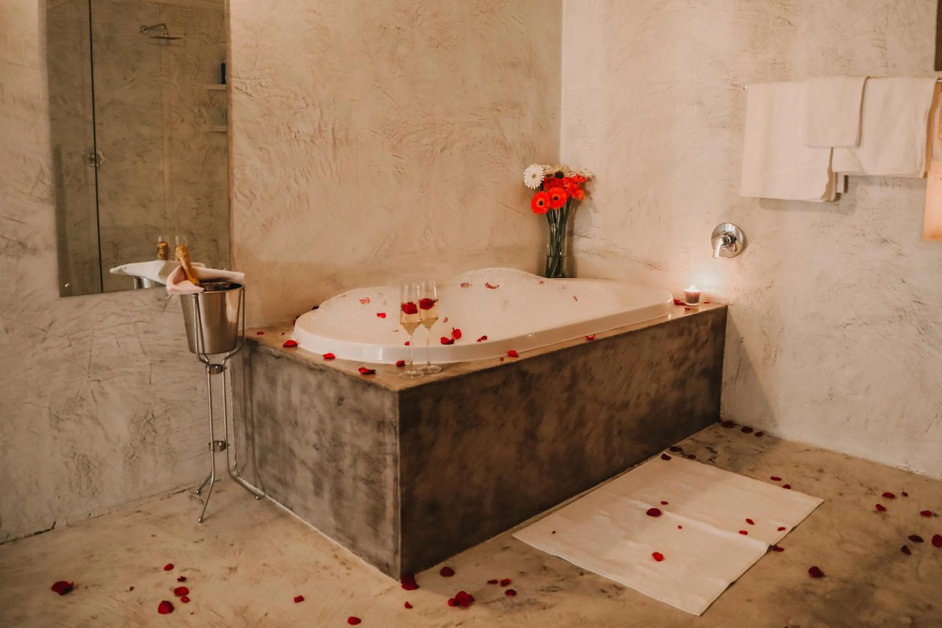 Bath in Giardino Boutique Hotel