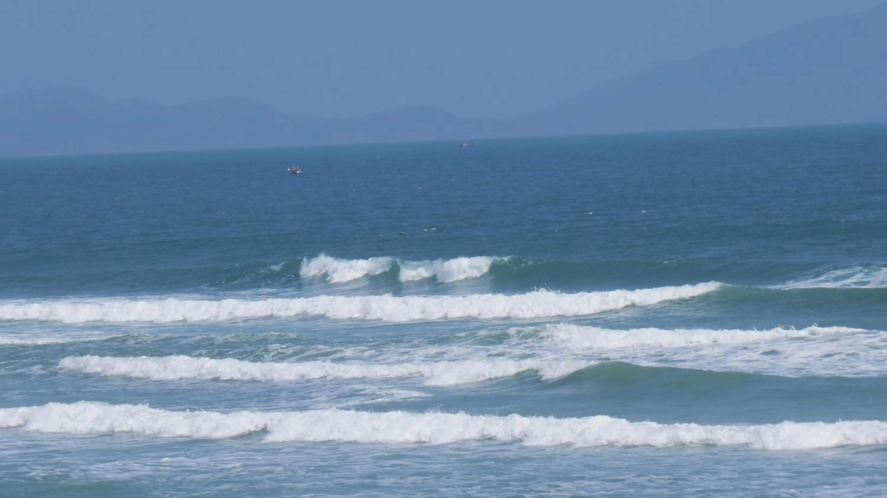Beach in Hotel Hồng Hạc nha trang