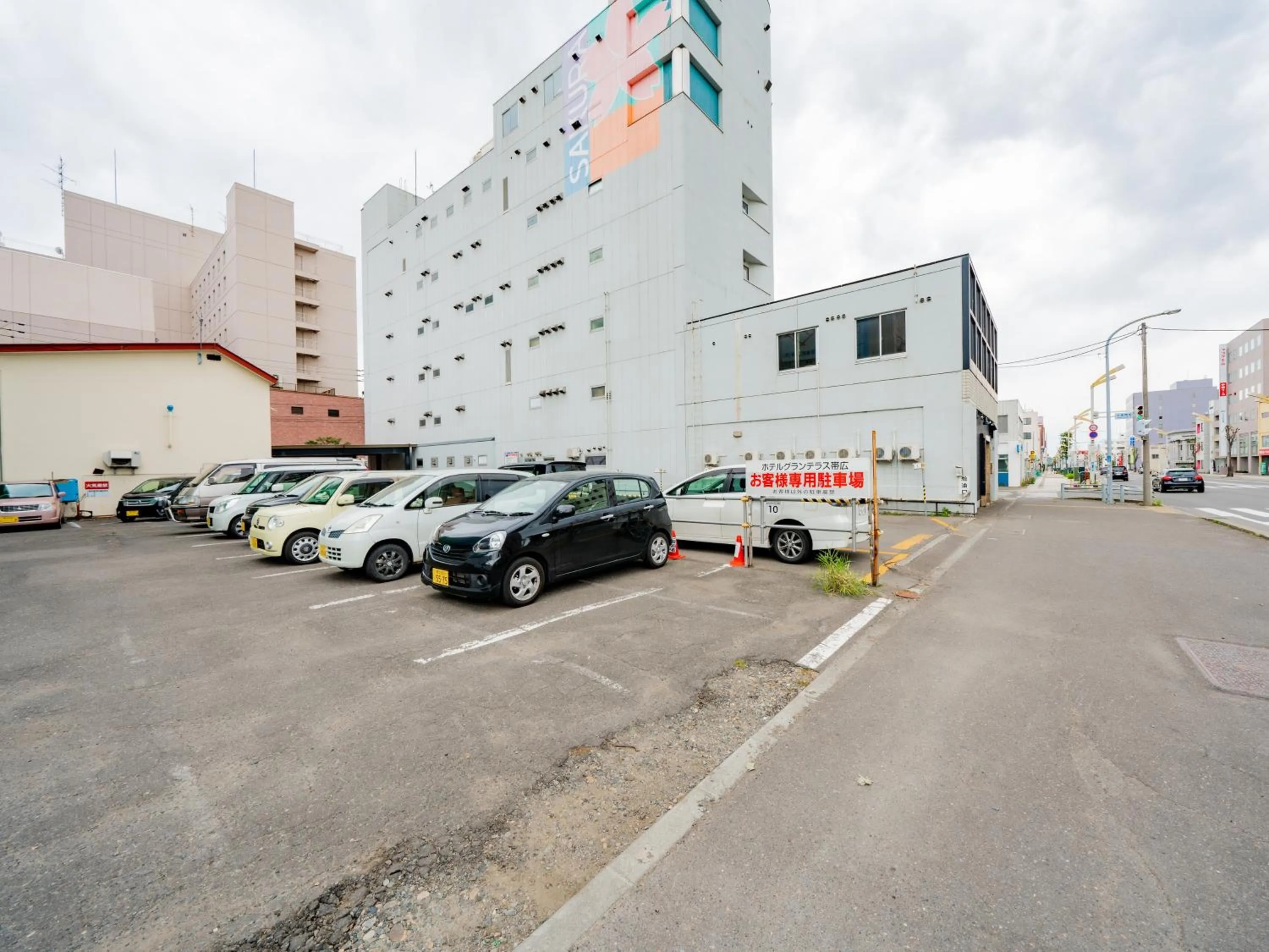 Parking in Hotel Grand Terrace Obihiro