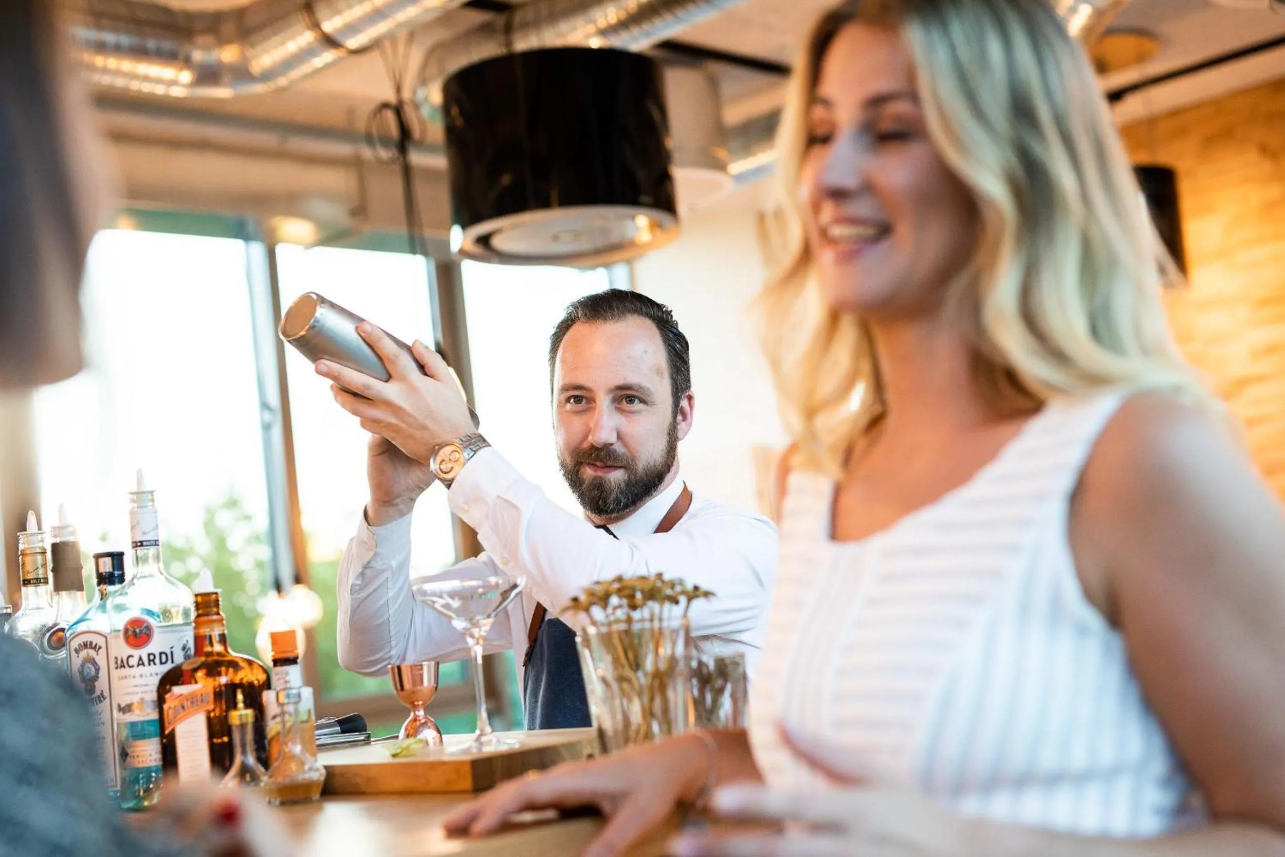 Lounge or bar in Schwan und Post Business Quarters