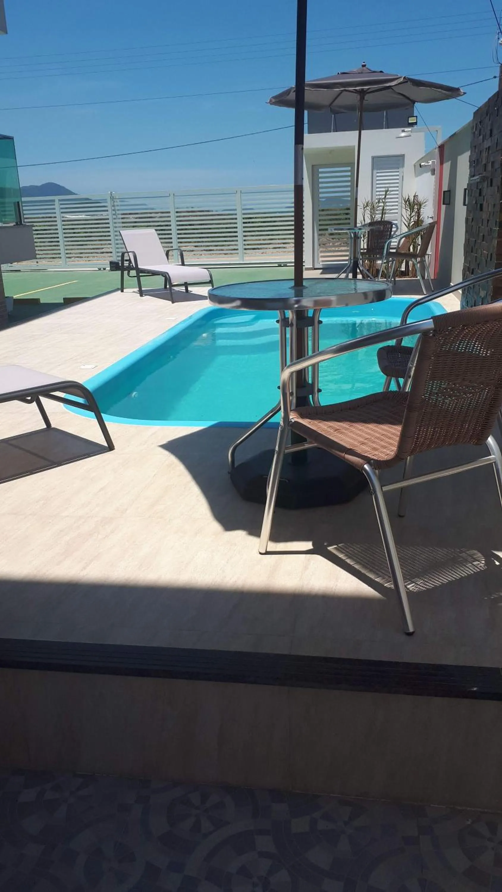 Swimming pool in Beira Mar Village