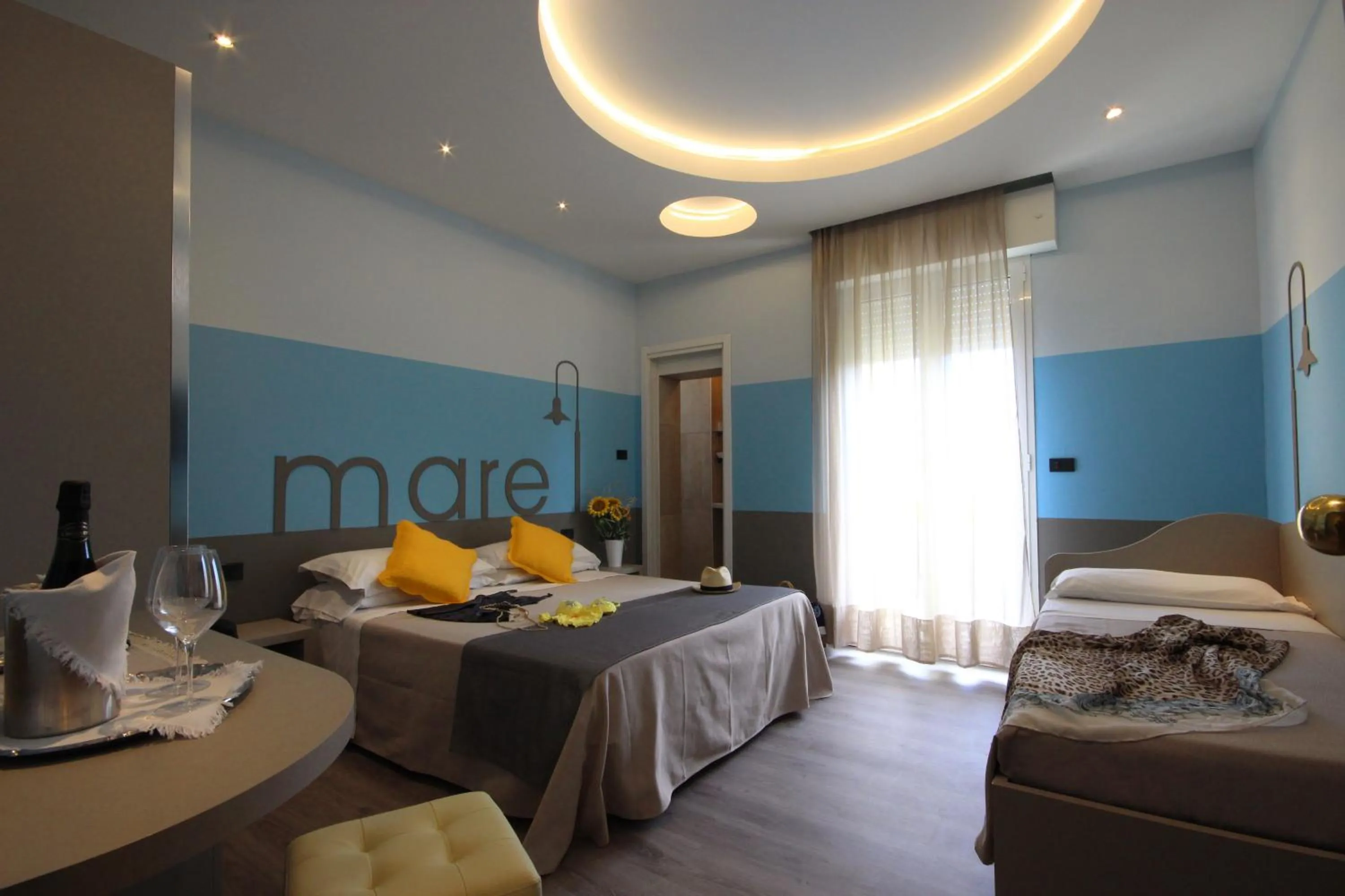 Photo of the whole room, Bed in Hotel Arabel