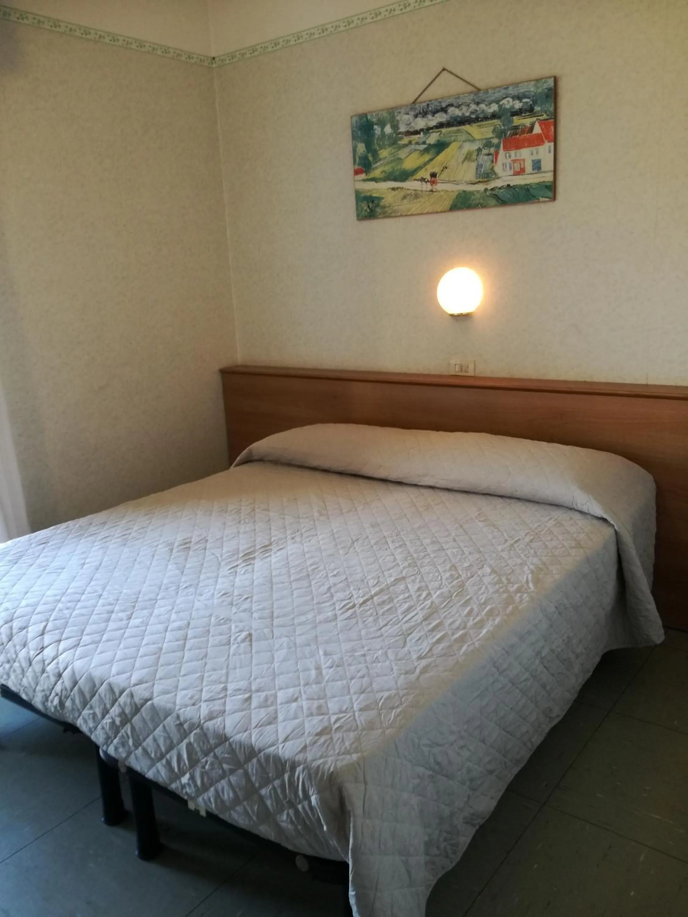 Economy Double Room in Aktiv Hotel Eden
