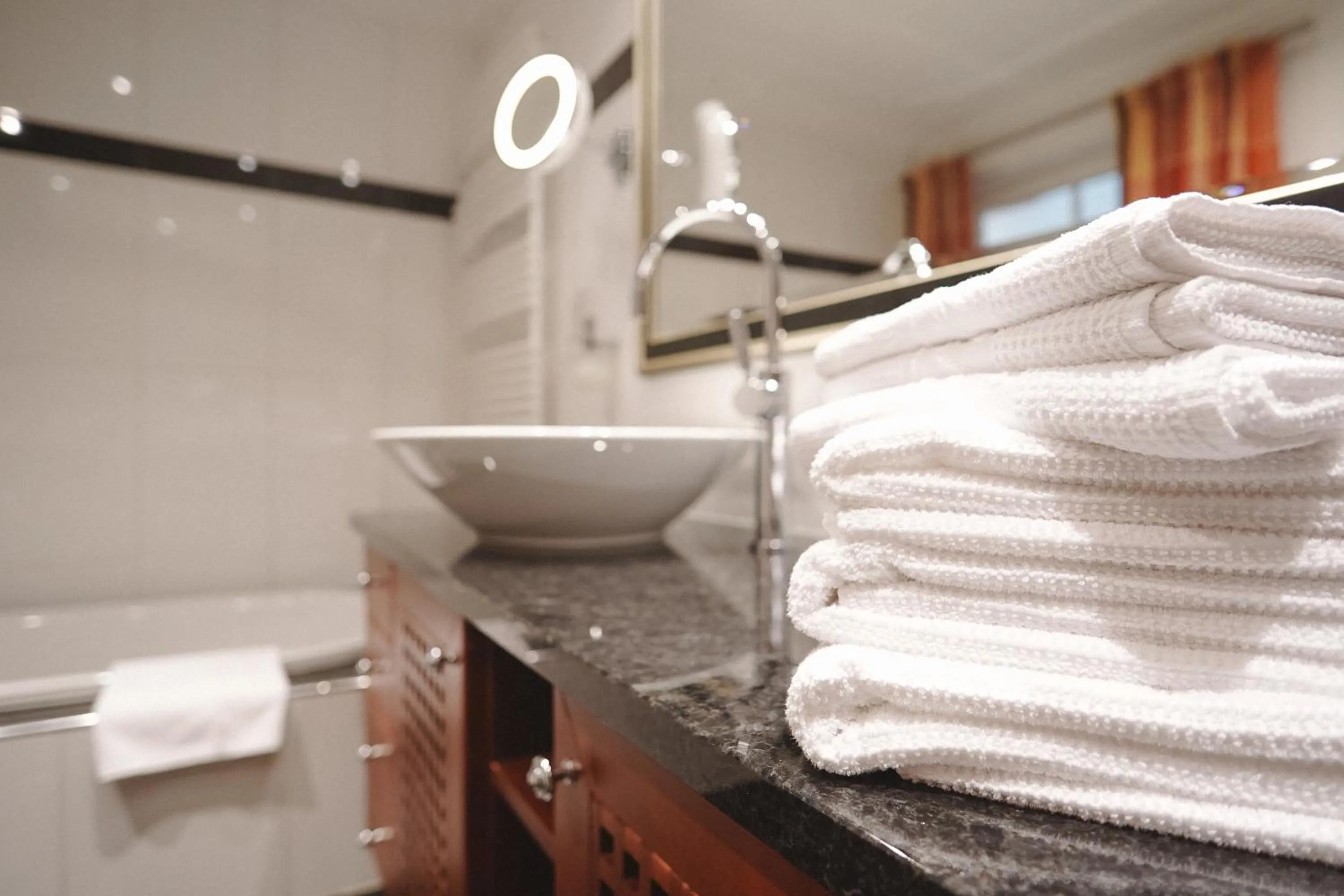 Bathroom in Hotel Acerina Superior