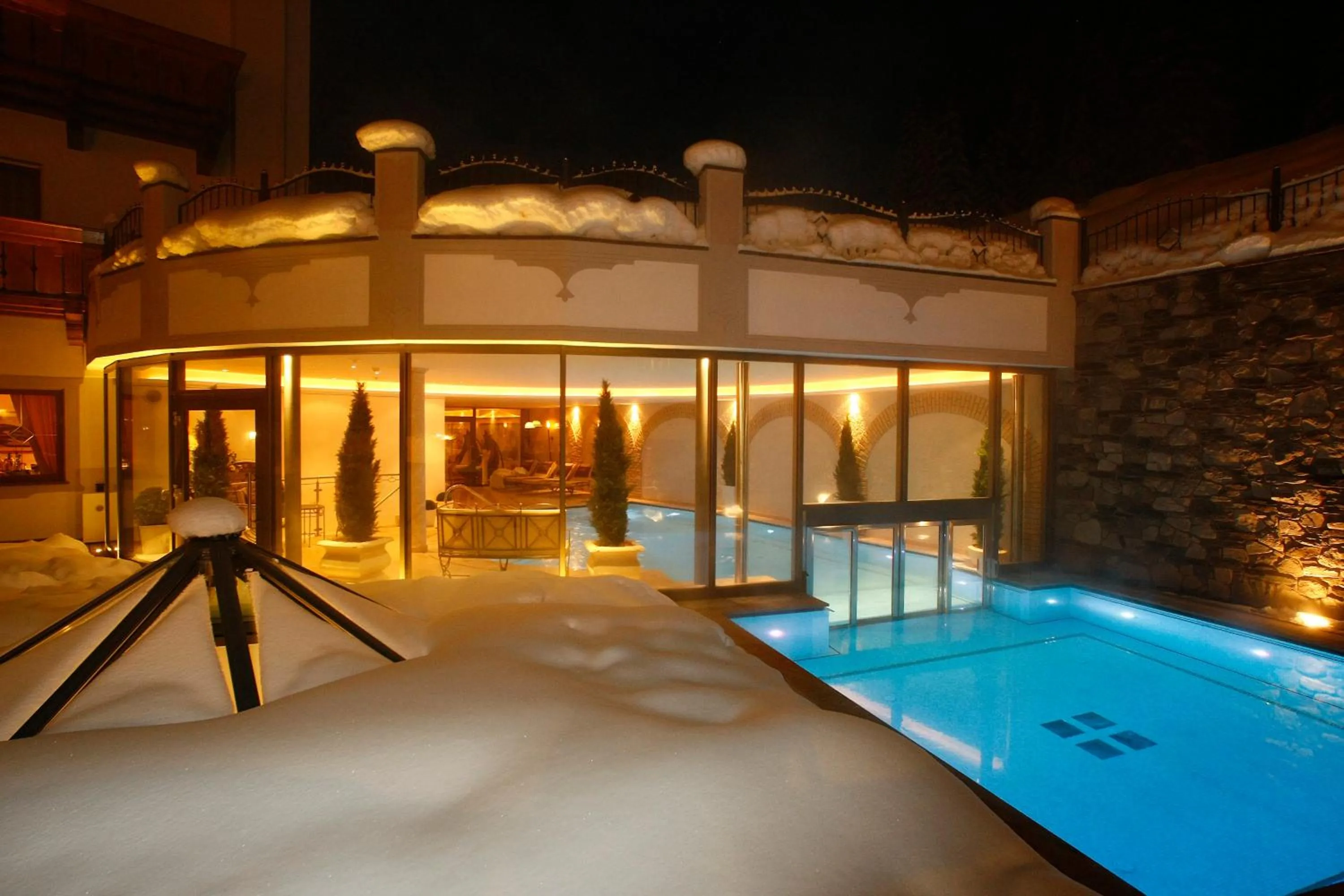 Swimming pool in Savoy Dolomites Luxury & Spa Hotel