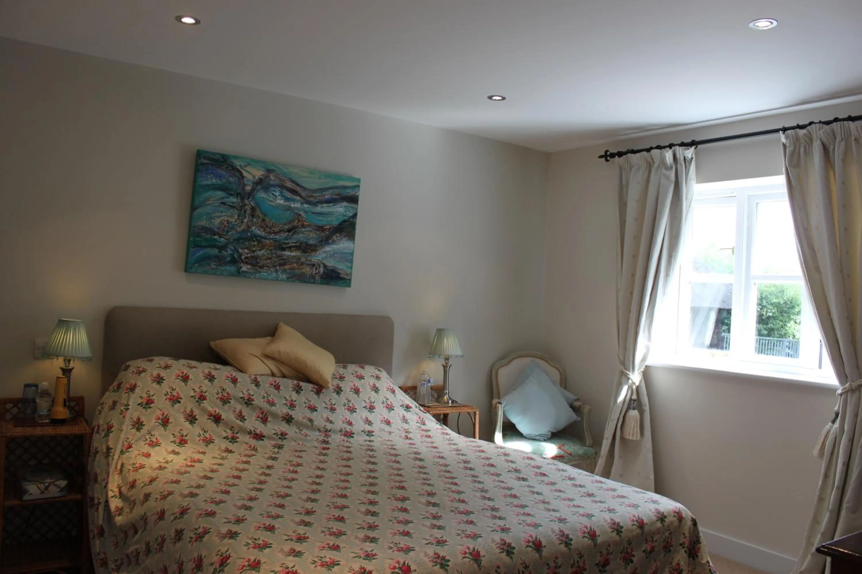 Deluxe Double Room with Shower - single occupancy in High Street Farm Barn