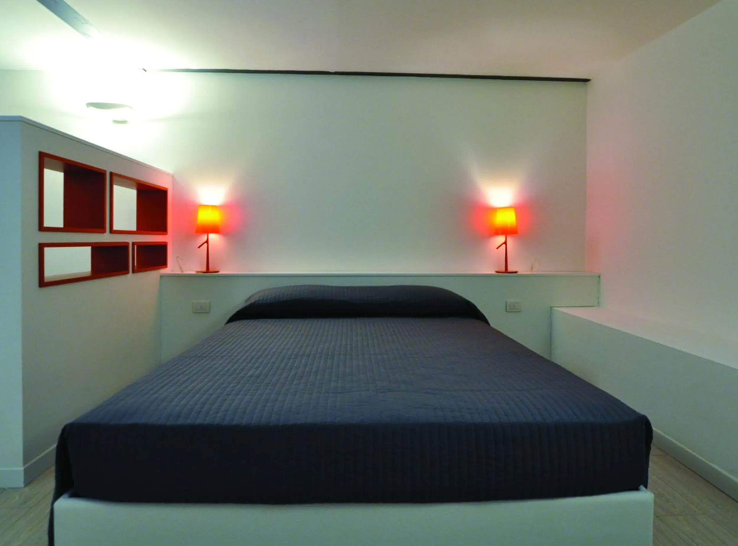 Bedroom, Bed in BB Hotels Aparthotel Città Studi