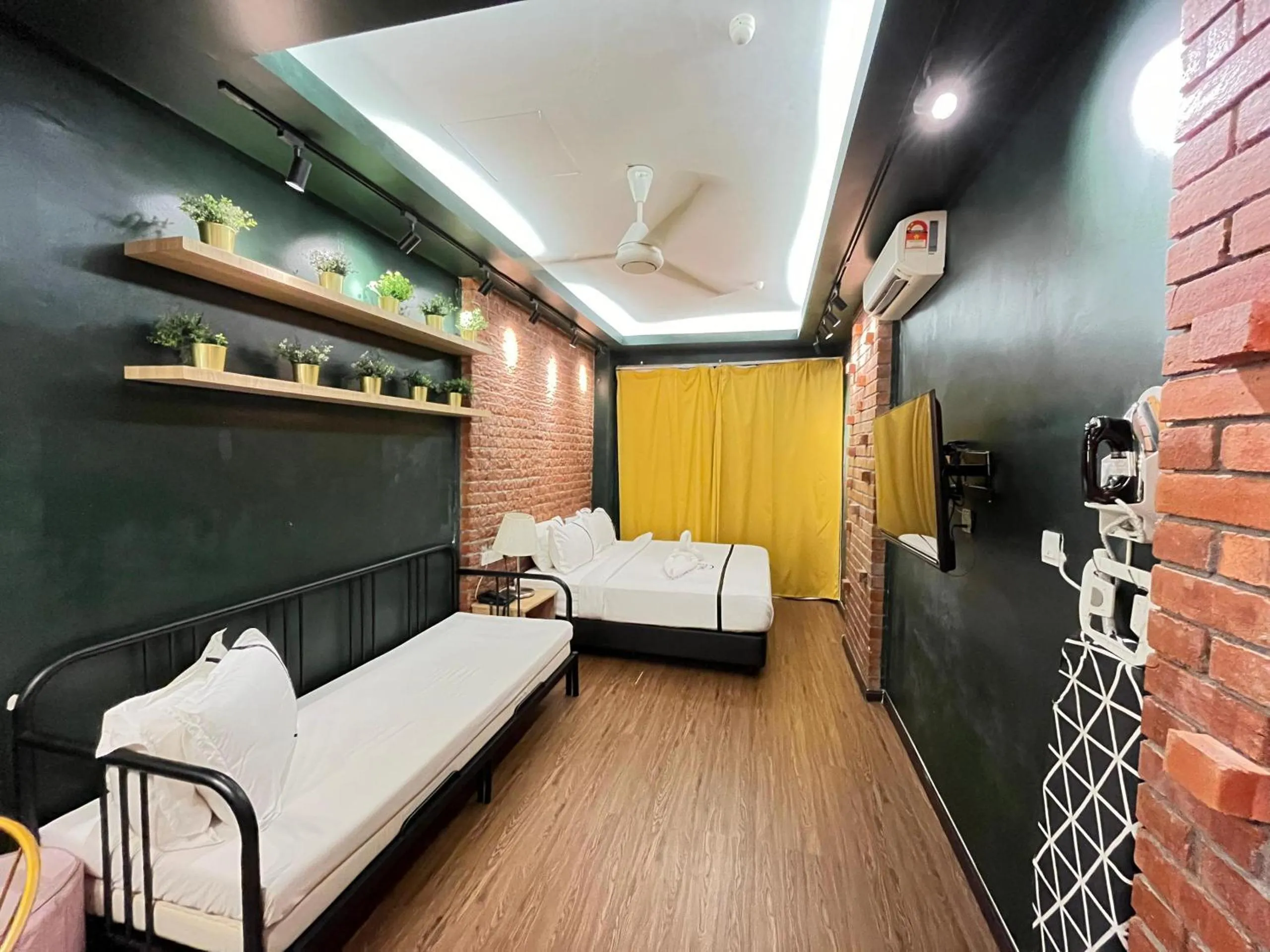 Bed in Smile Hotel Wangsa Maju