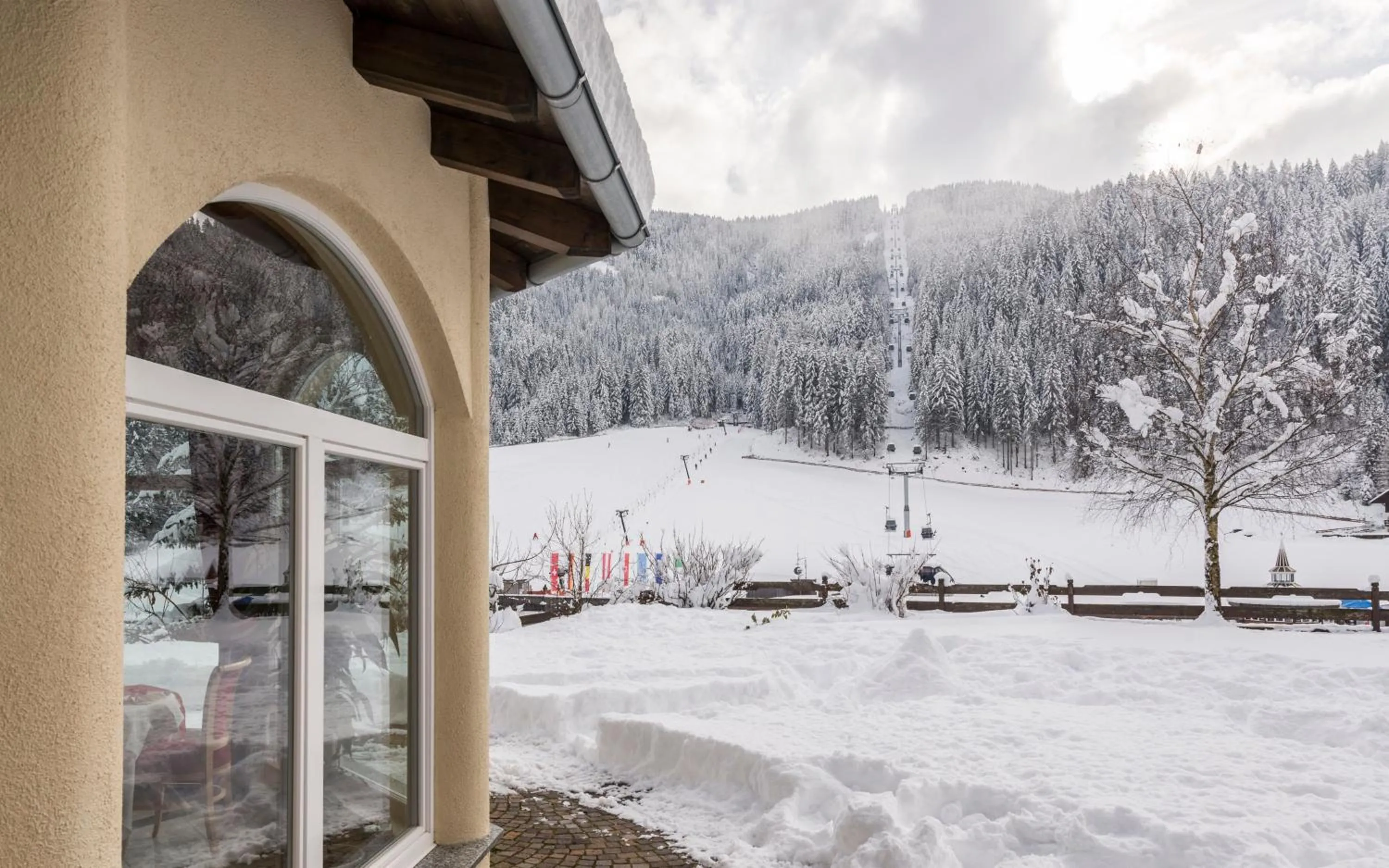 Skiing in Hotel Seeber