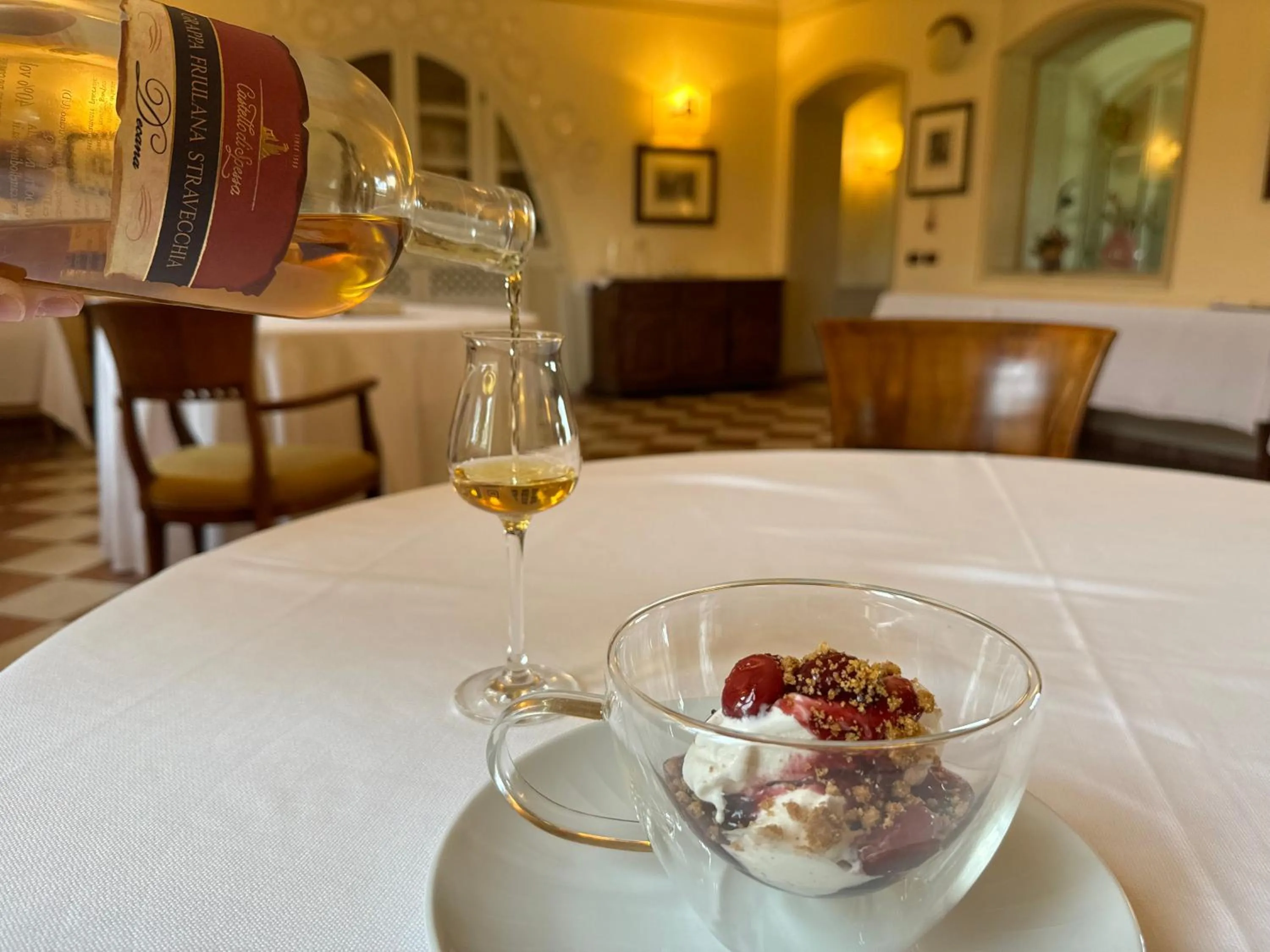 Restaurant/places to eat in La Tavernetta Al Castello