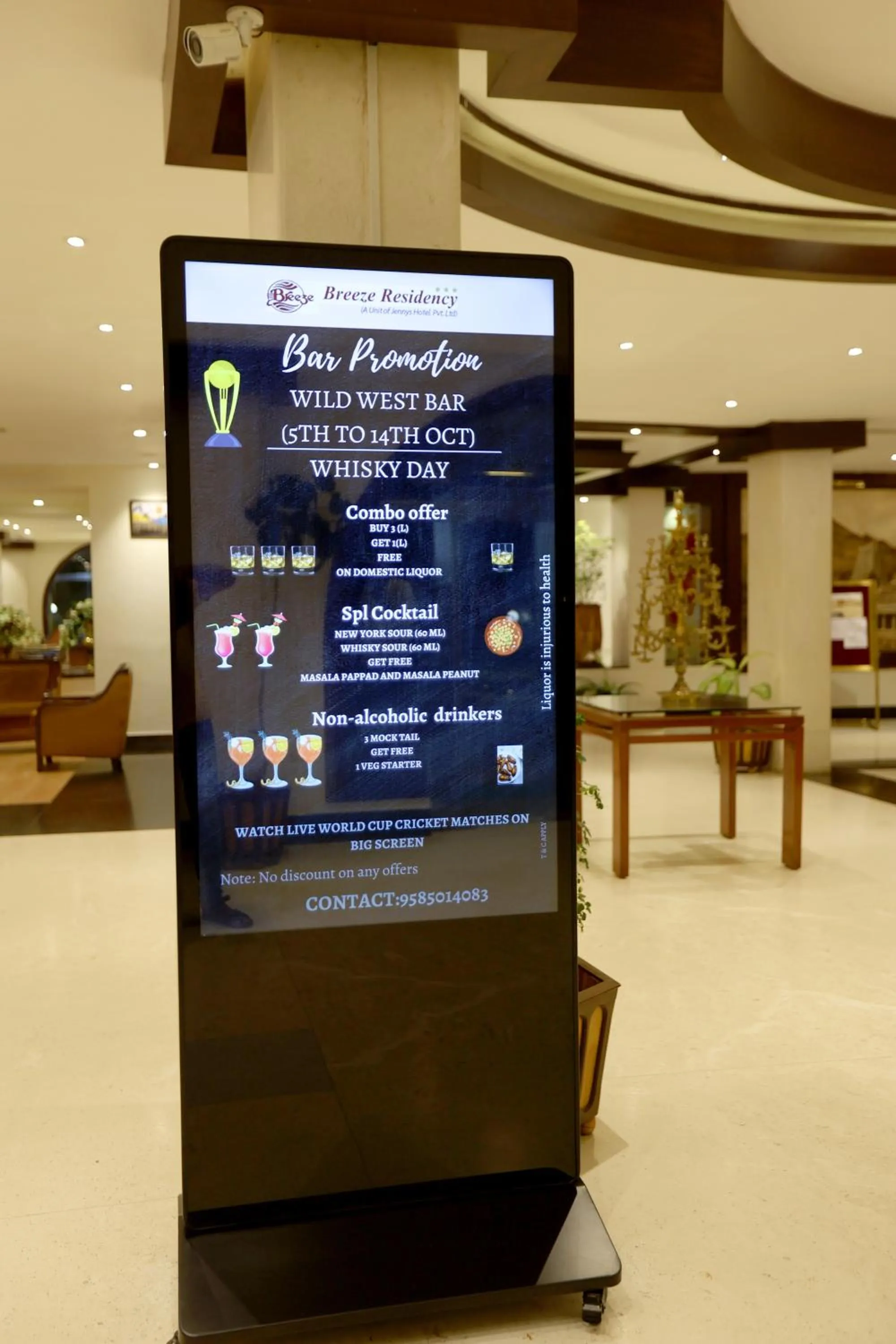 Food and drinks in Breeze Residency