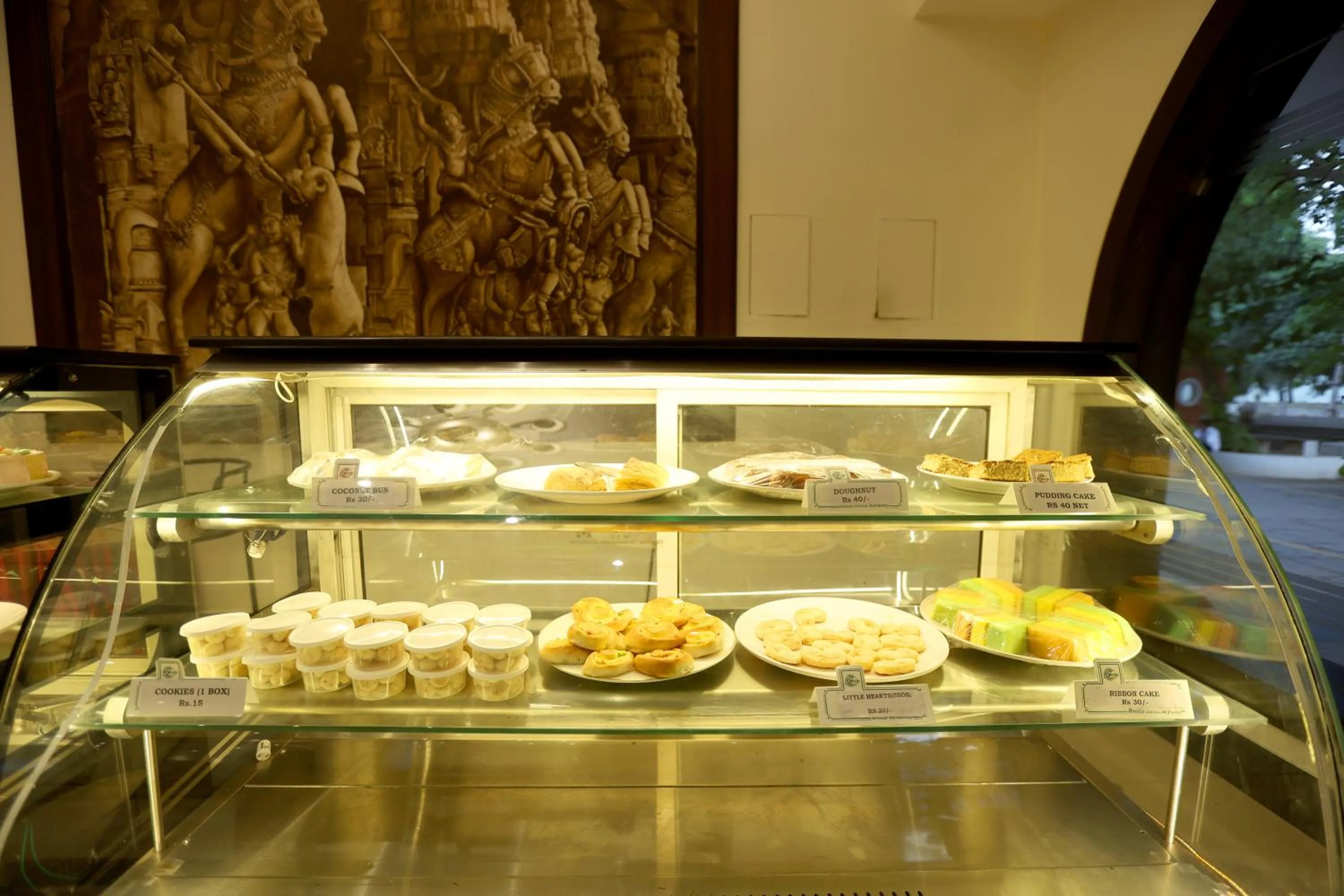 Food in Breeze Residency