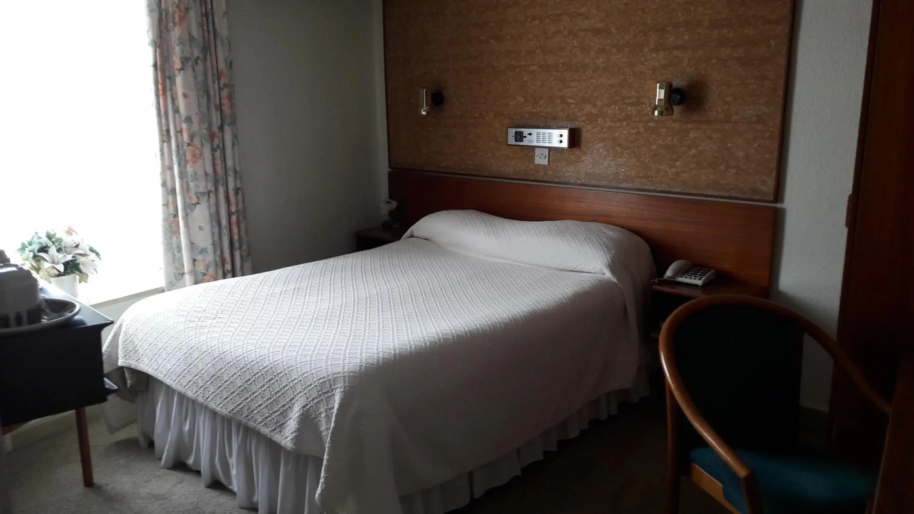 Double Room in Mornington Hotel Double Room in Mornington Hotel