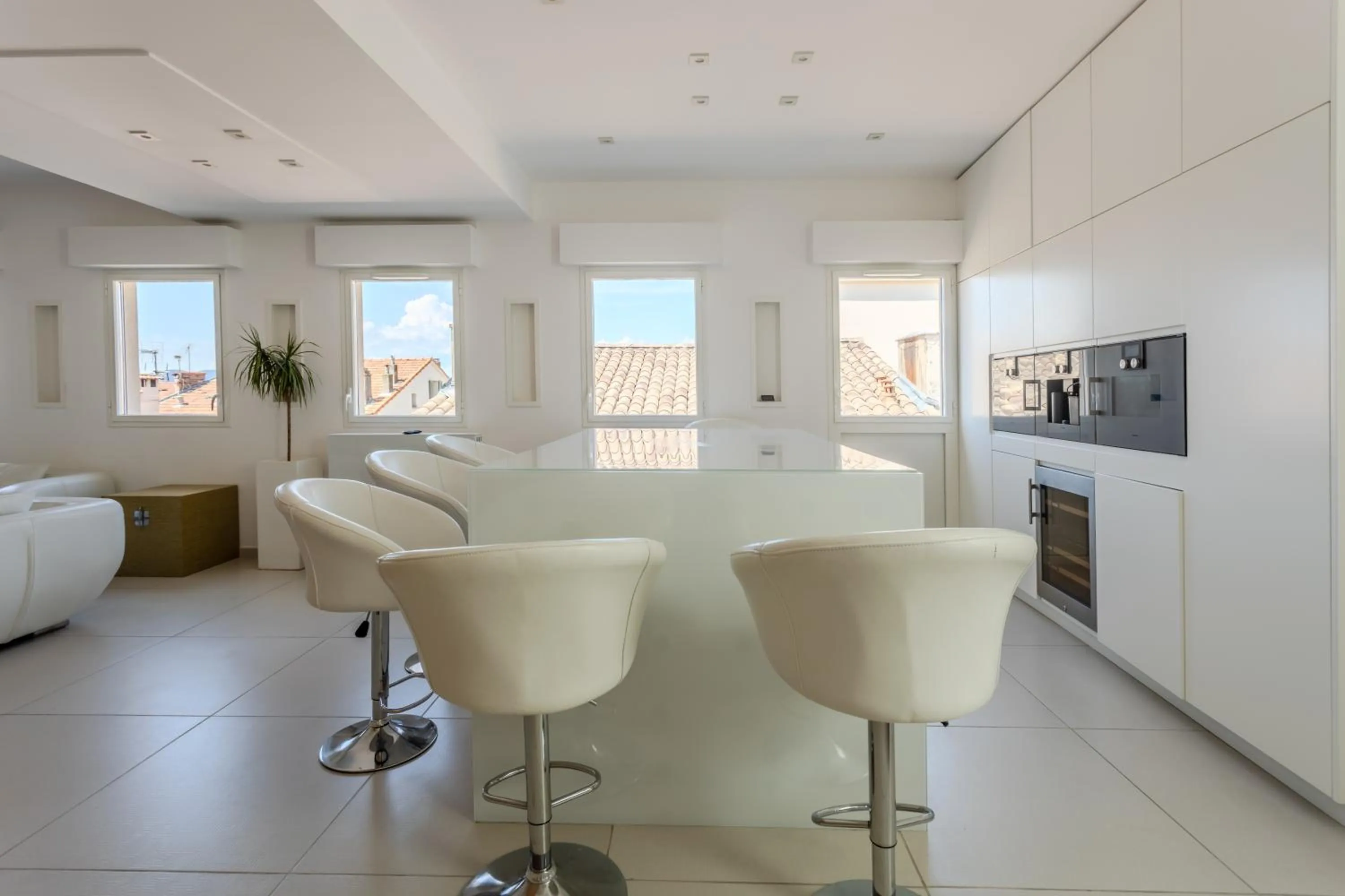 Kitchen or kitchenette in Traverse Des Artistes