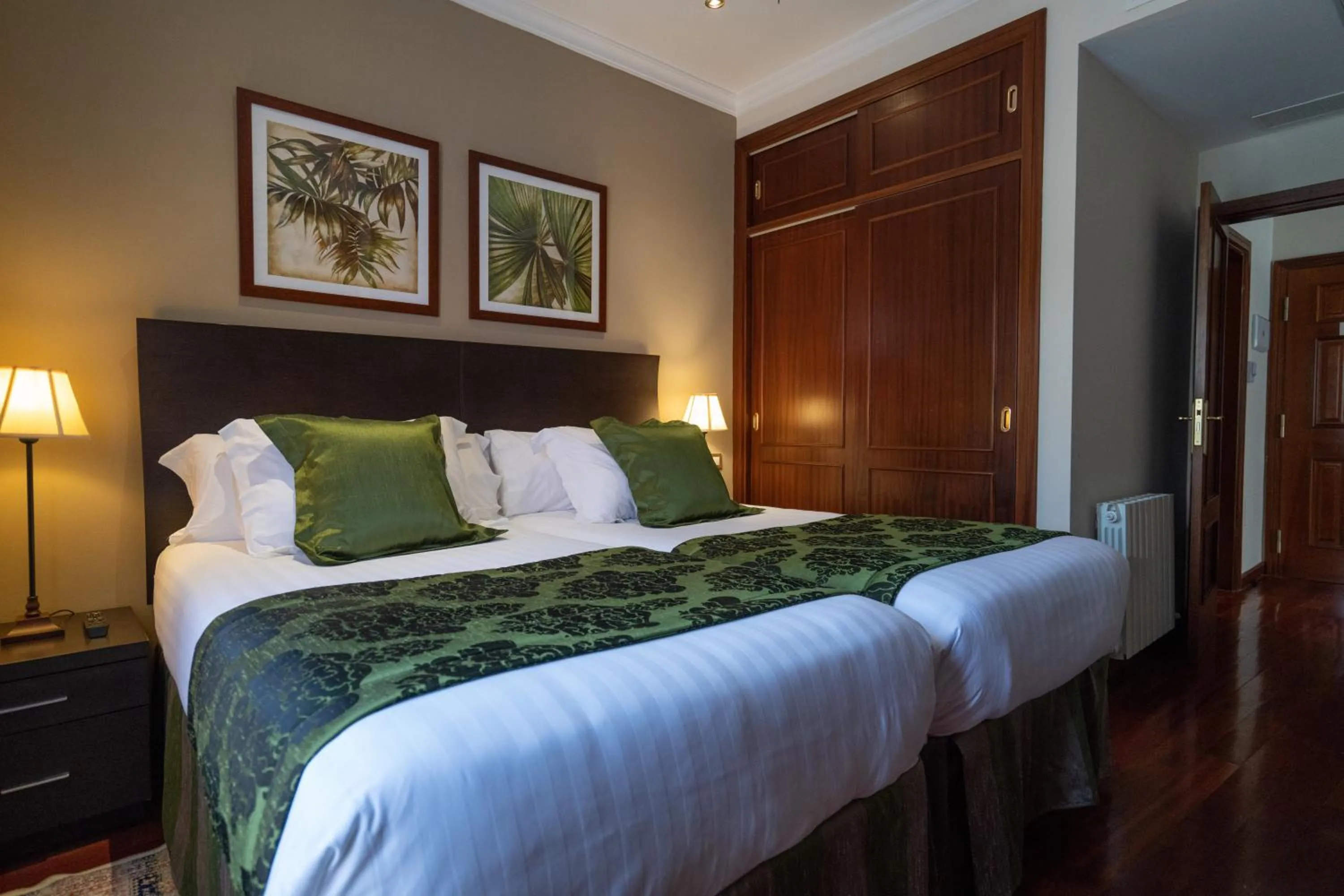 Bedroom, Bed in Laguna Nivaria Hotel & Spa