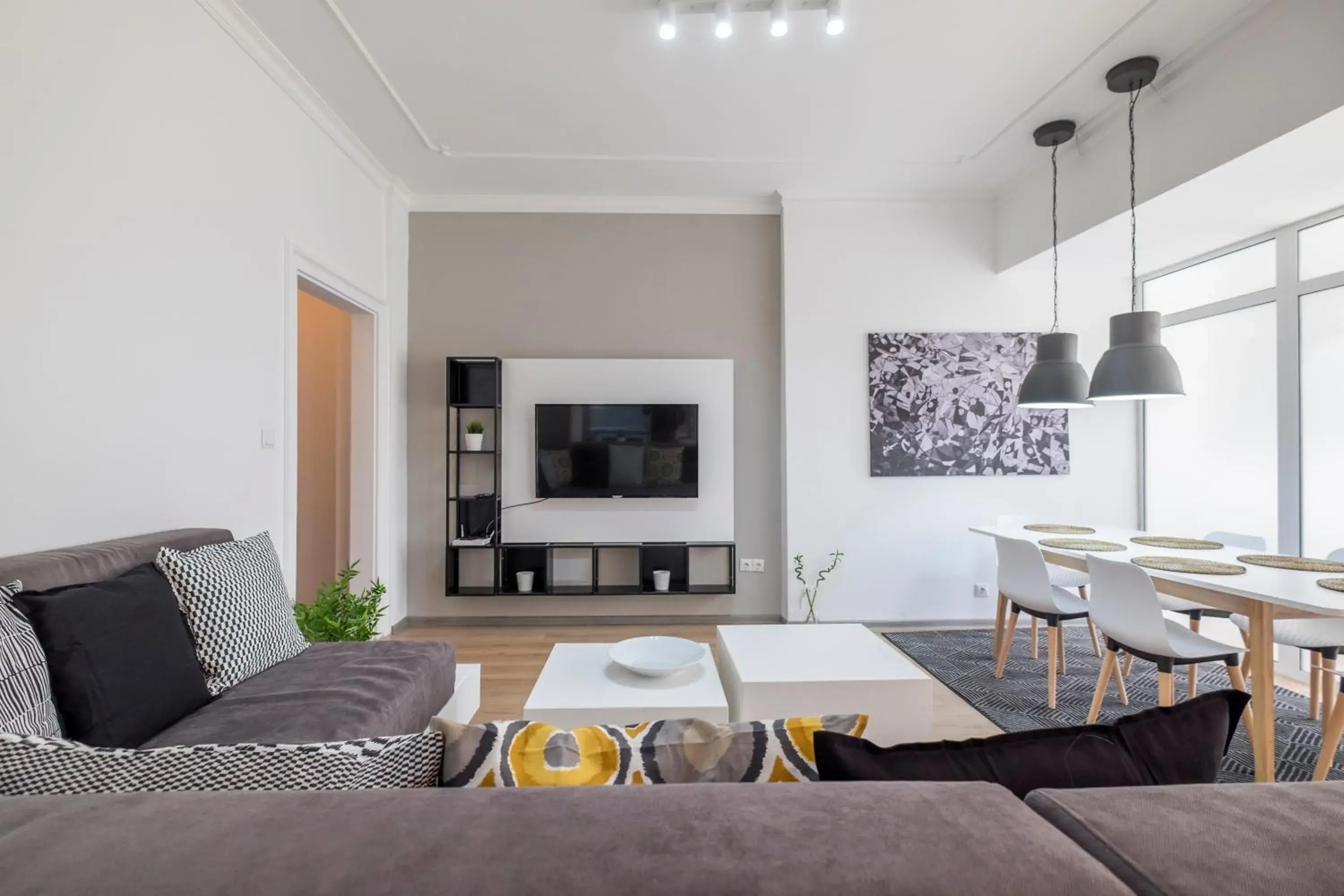 blueWaveplace - Stylish 2 BR Home in Center of Sofia blueWaveplace - Stylish 2 BR Home in Center of Sofia