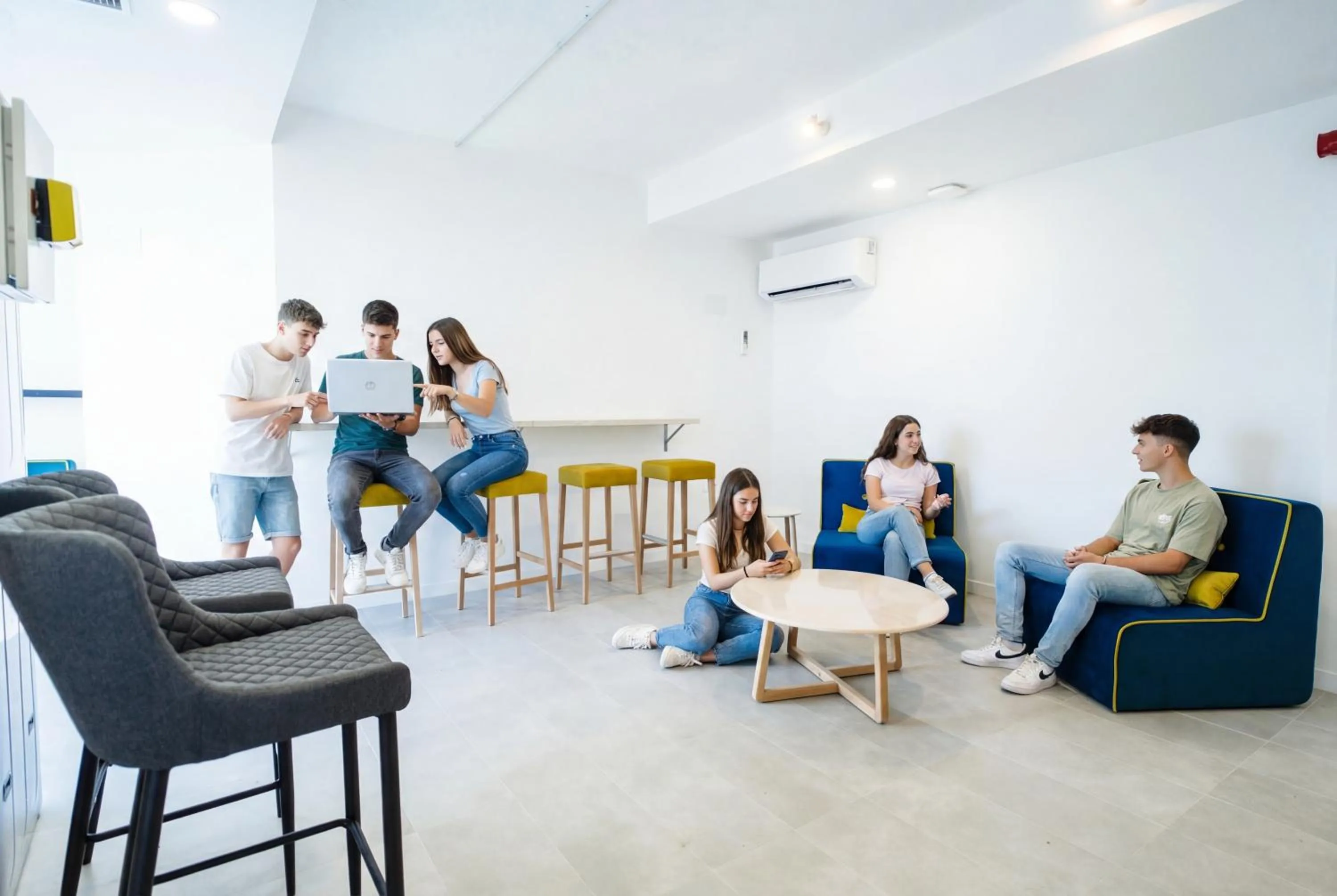Living room in MadVibes Hostel Gran Vía