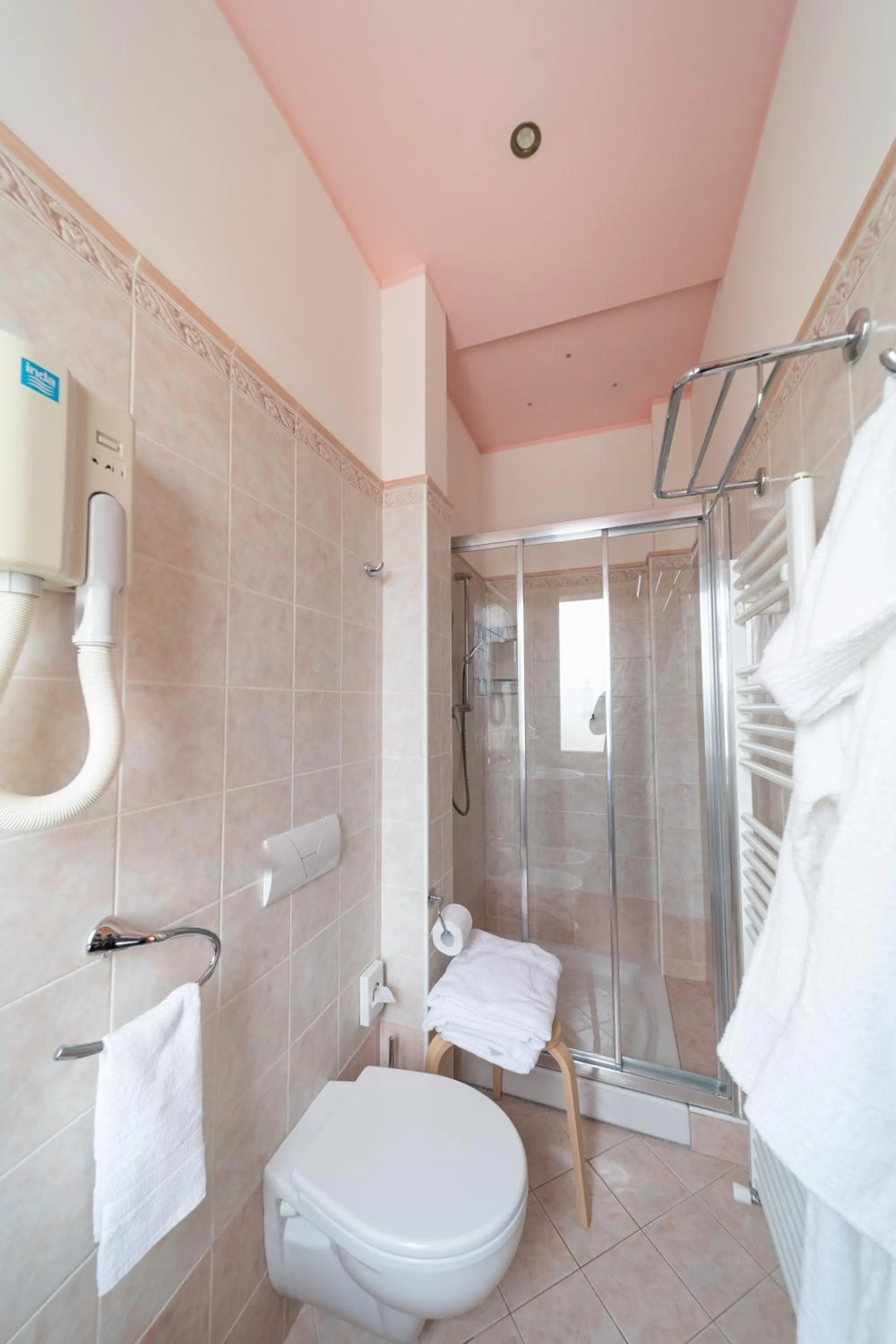 Bathroom in Hotel Ancora