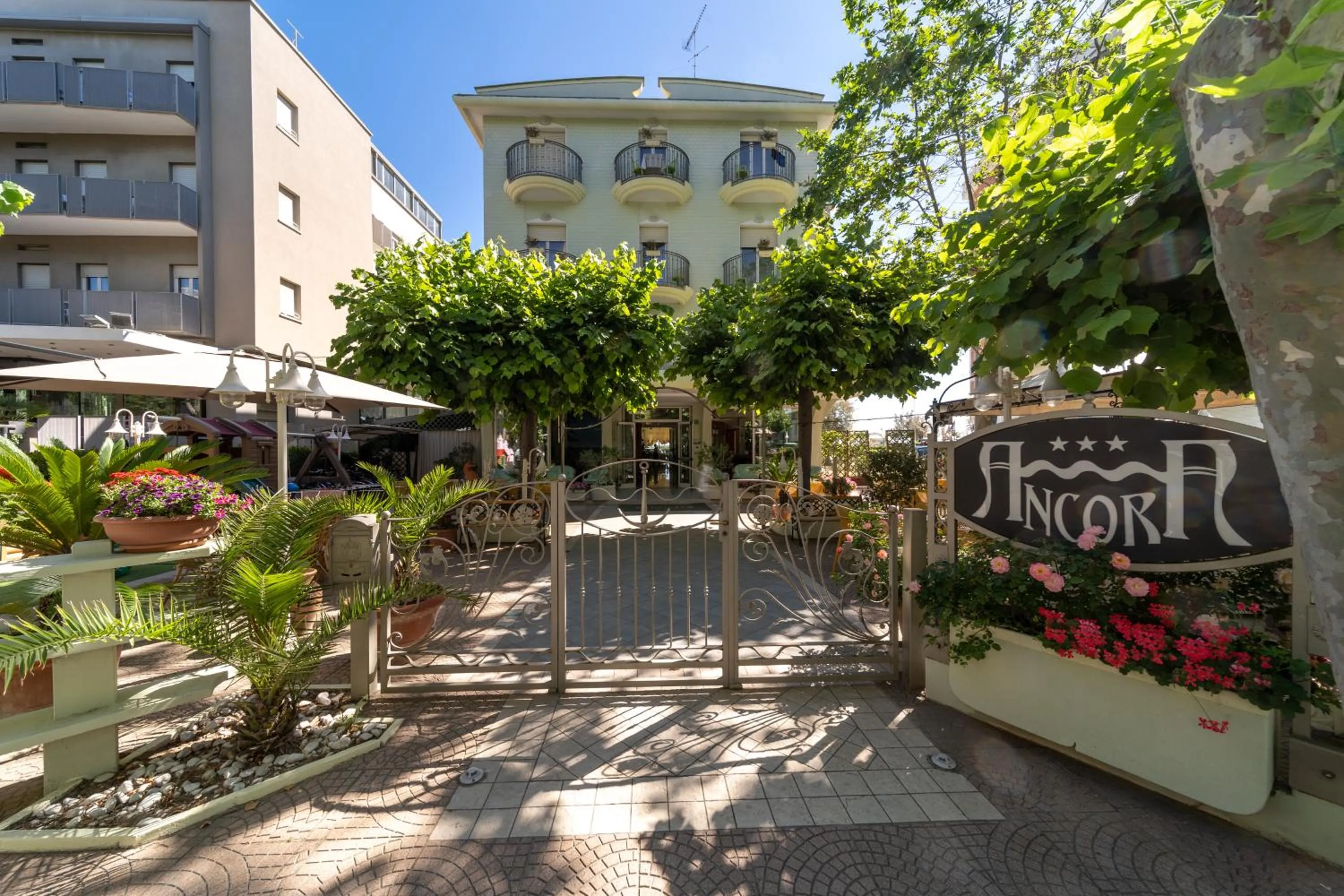 Property building in Hotel Ancora