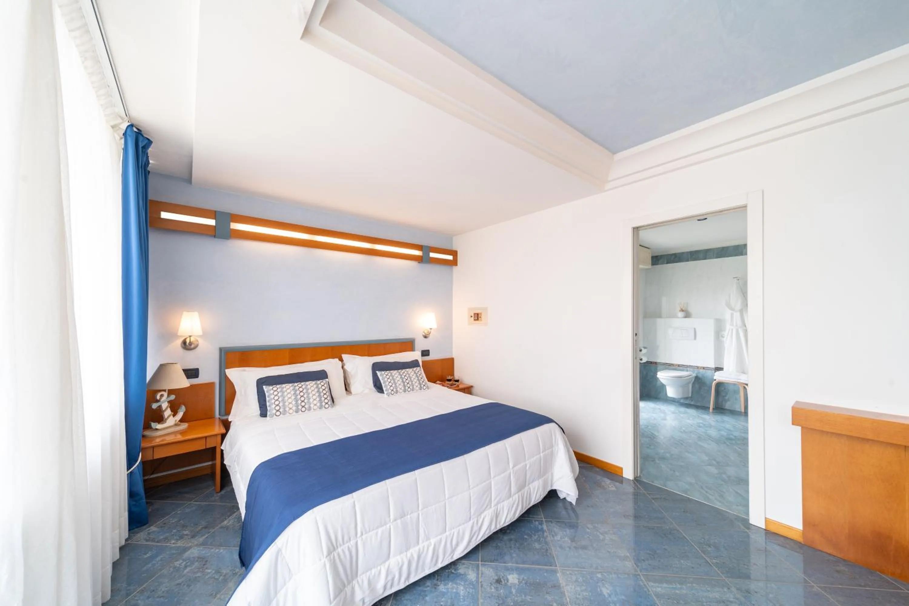 Photo of the whole room, Bed in Hotel Ancora