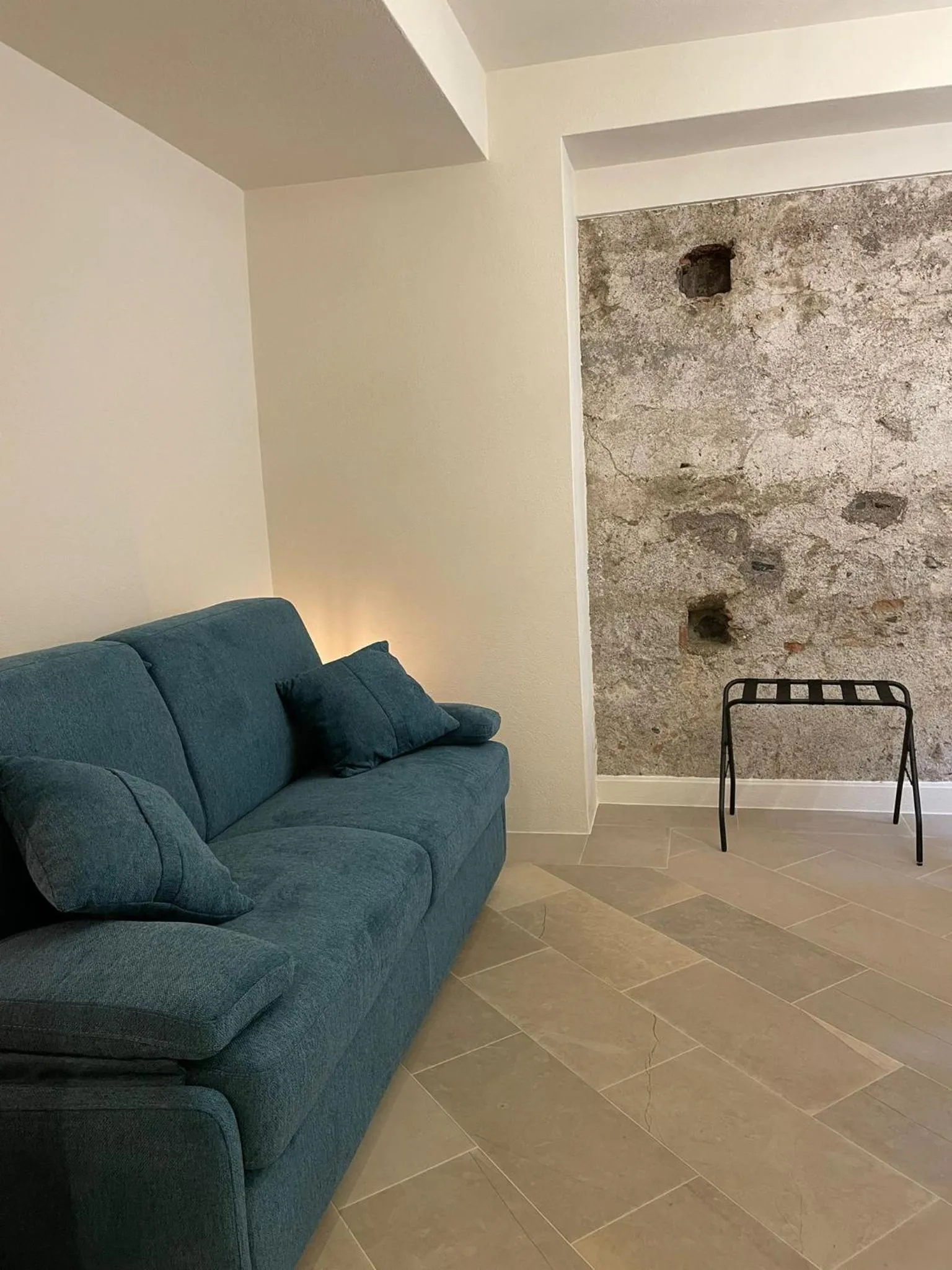 Castello D'Alcontres Guest House 3 stelle