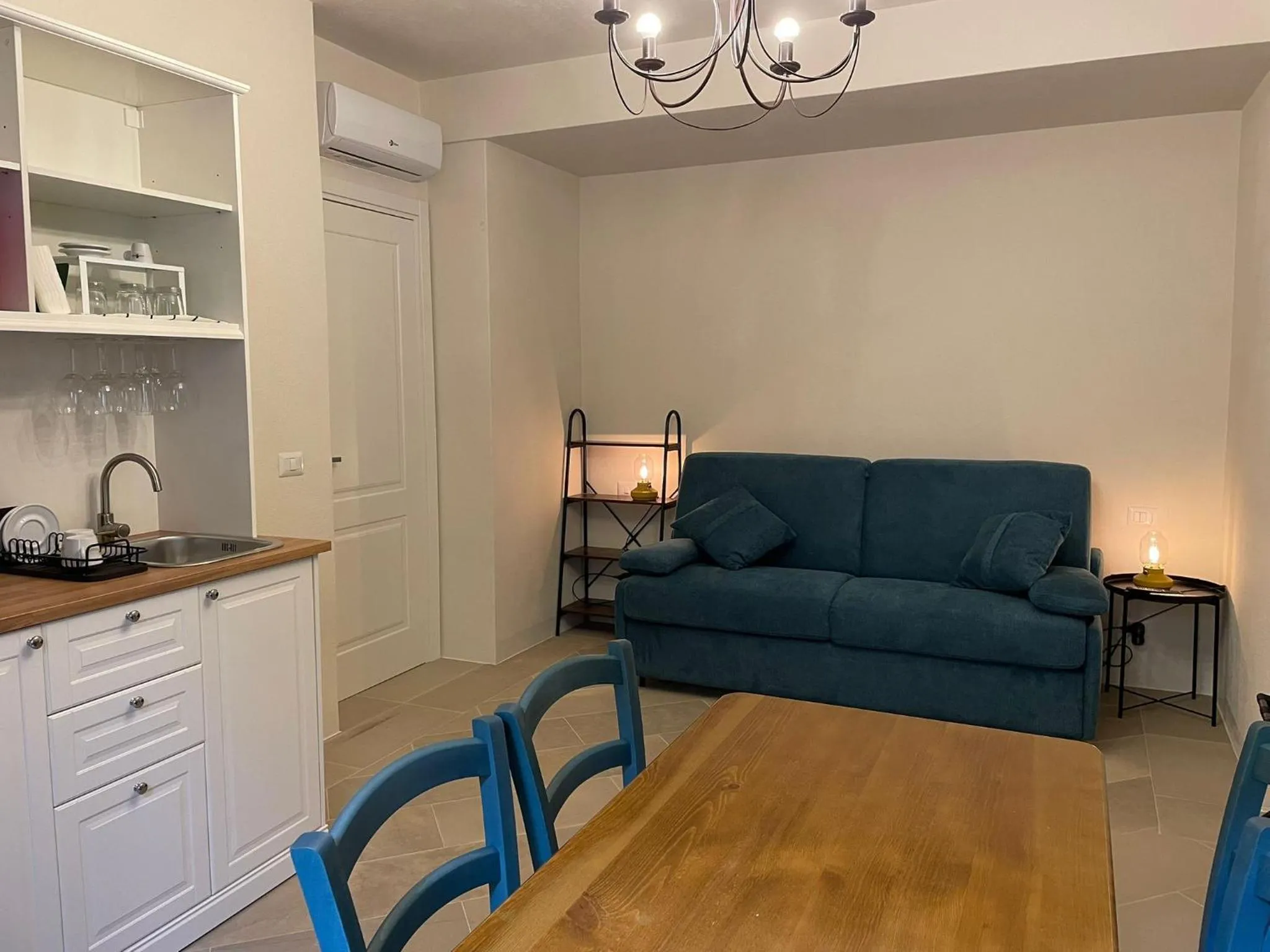 Castello D'Alcontres Guest House 3 stelle