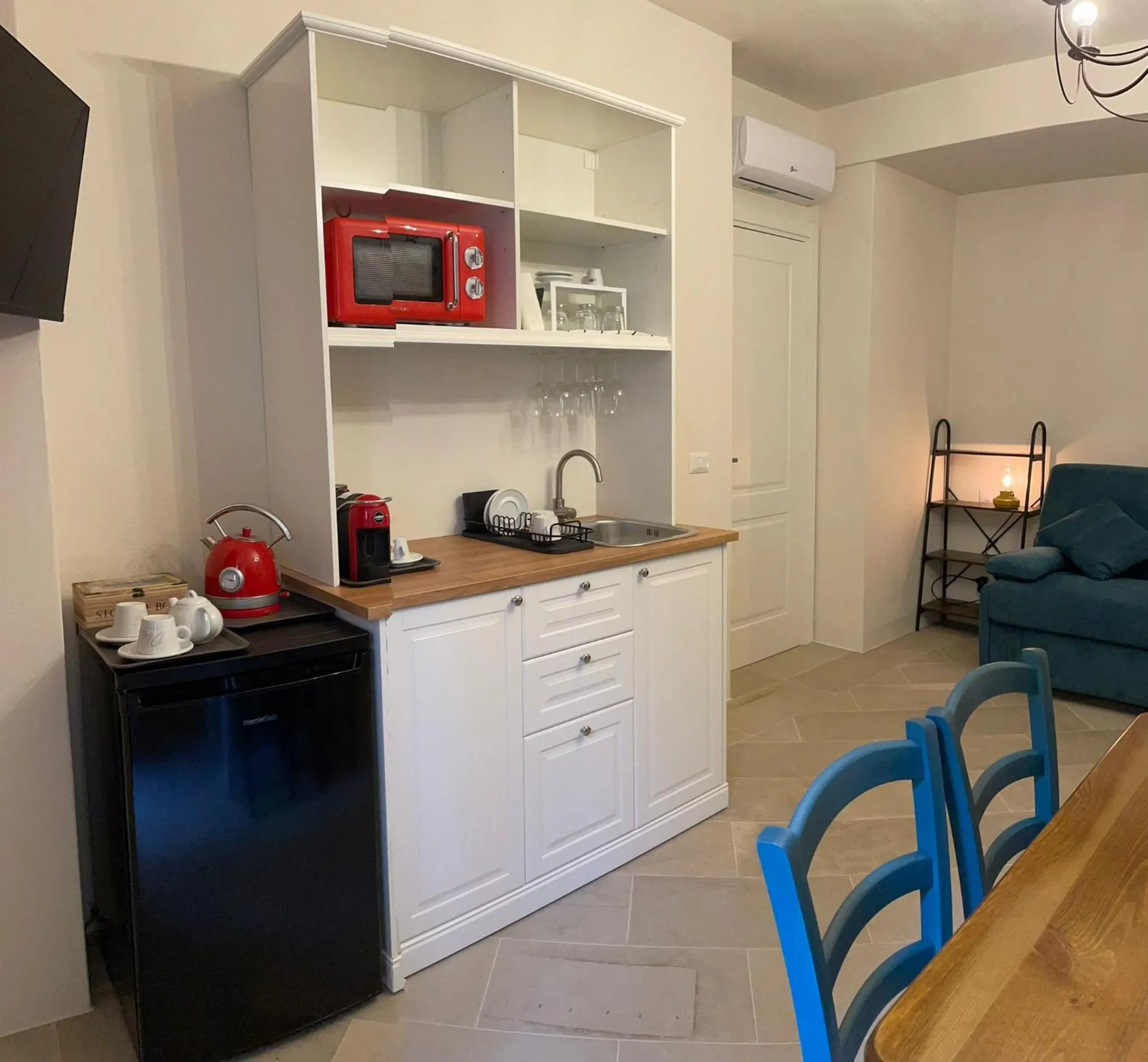 Castello D'Alcontres Guest House 3 stelle