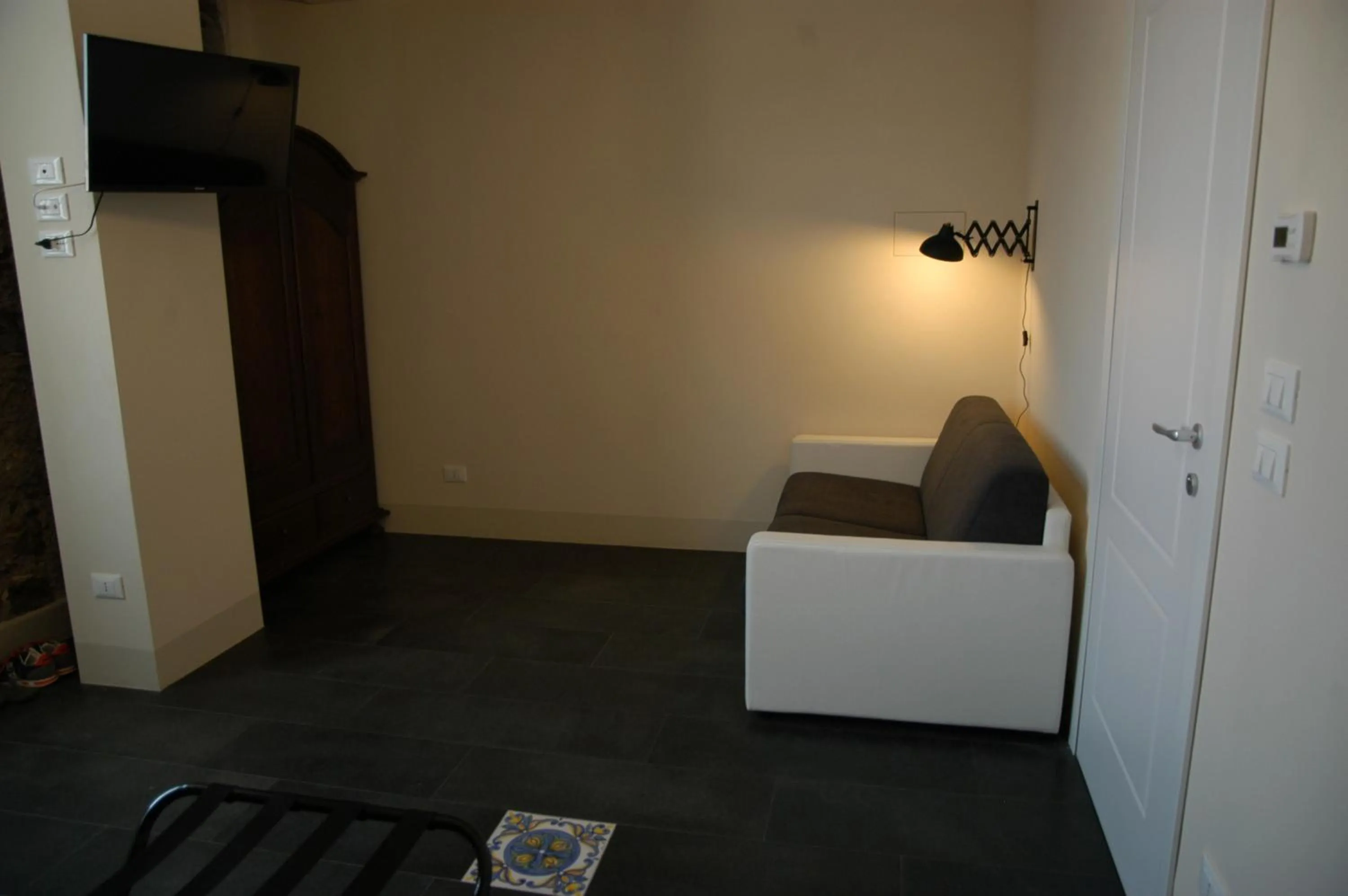 Castello D'Alcontres Guest House 3 stelle