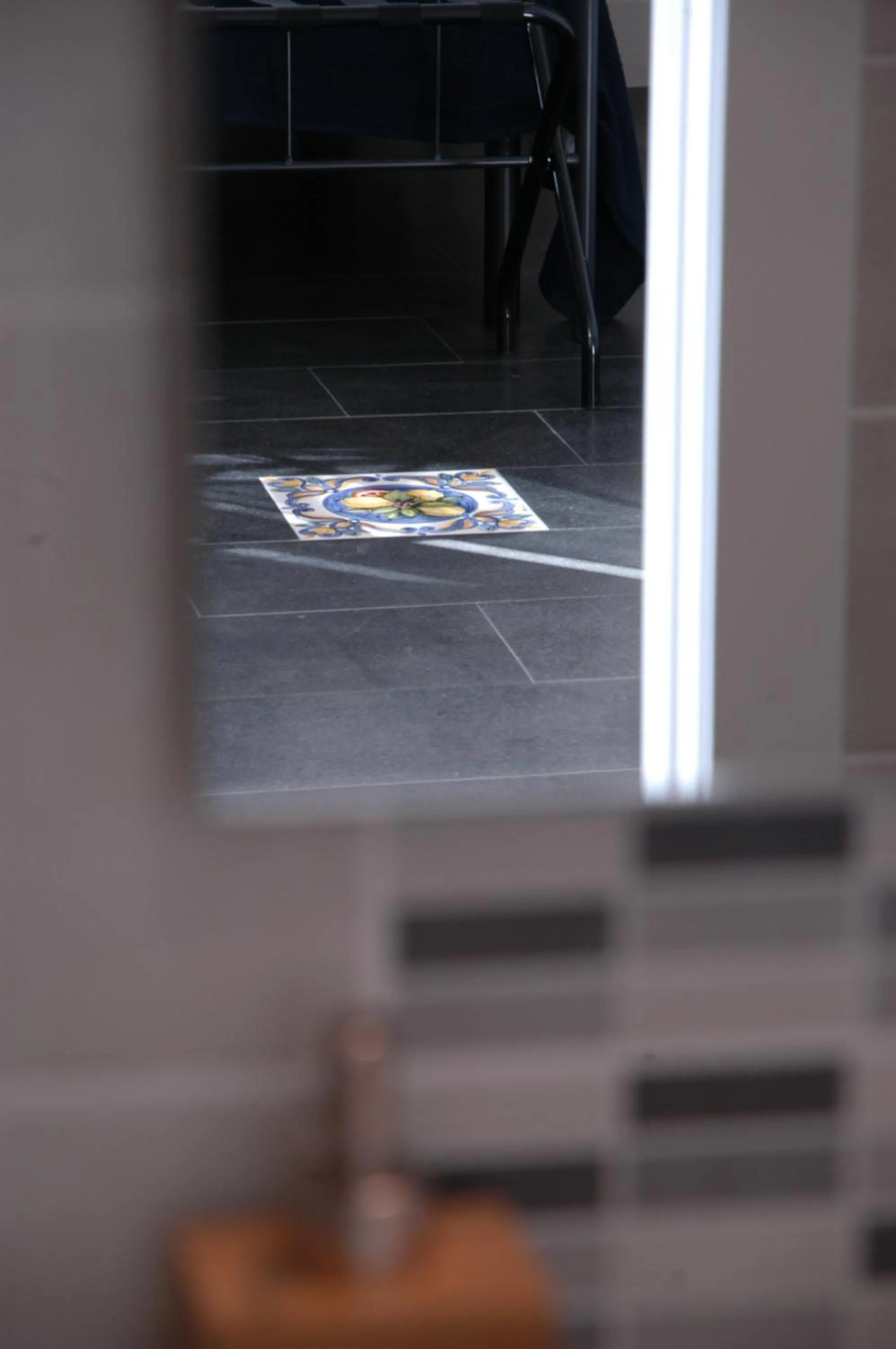 Decorative detail in Castello D'Alcontres Guest House 3 stelle