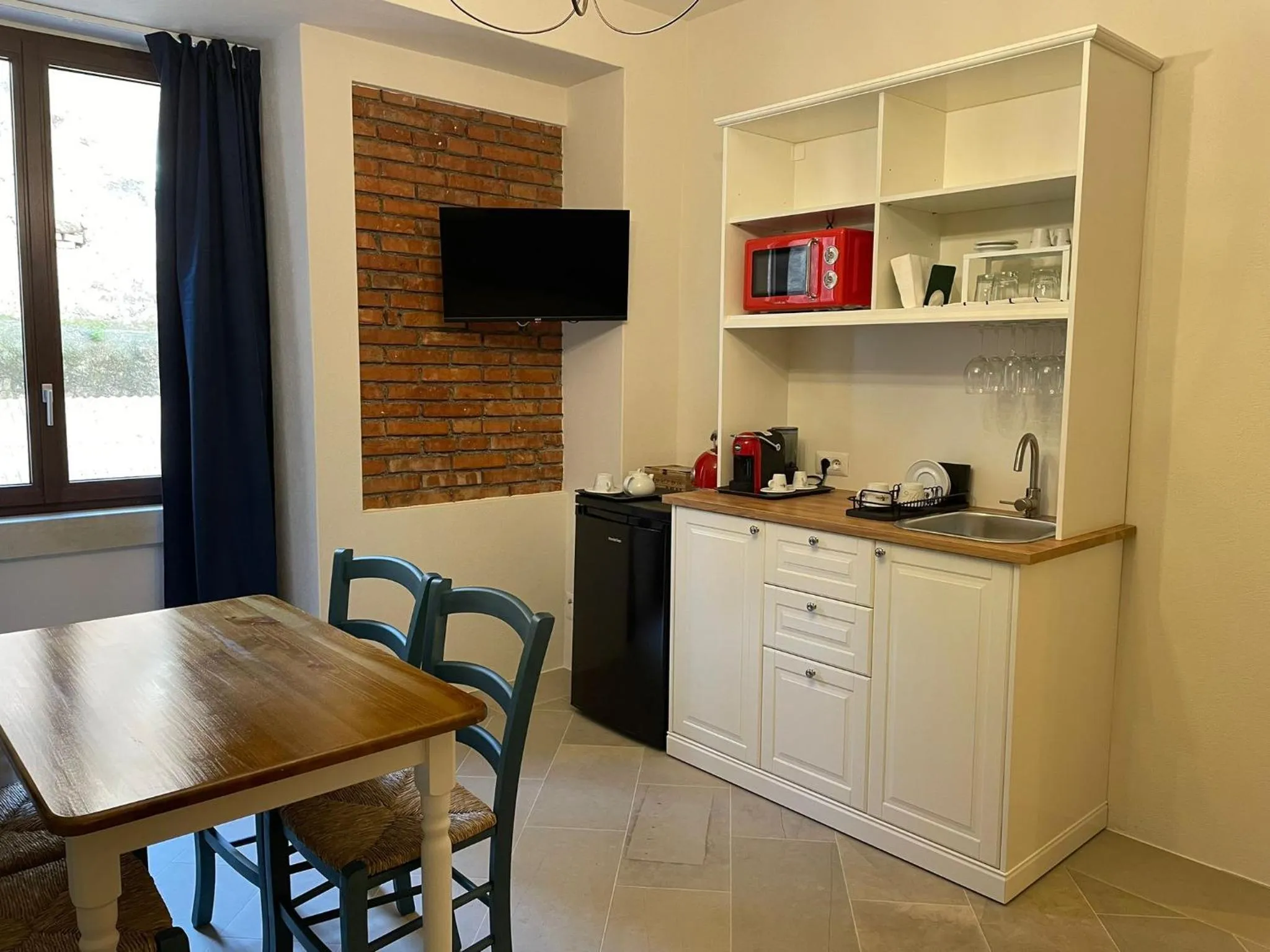 Castello D'Alcontres Guest House 3 stelle