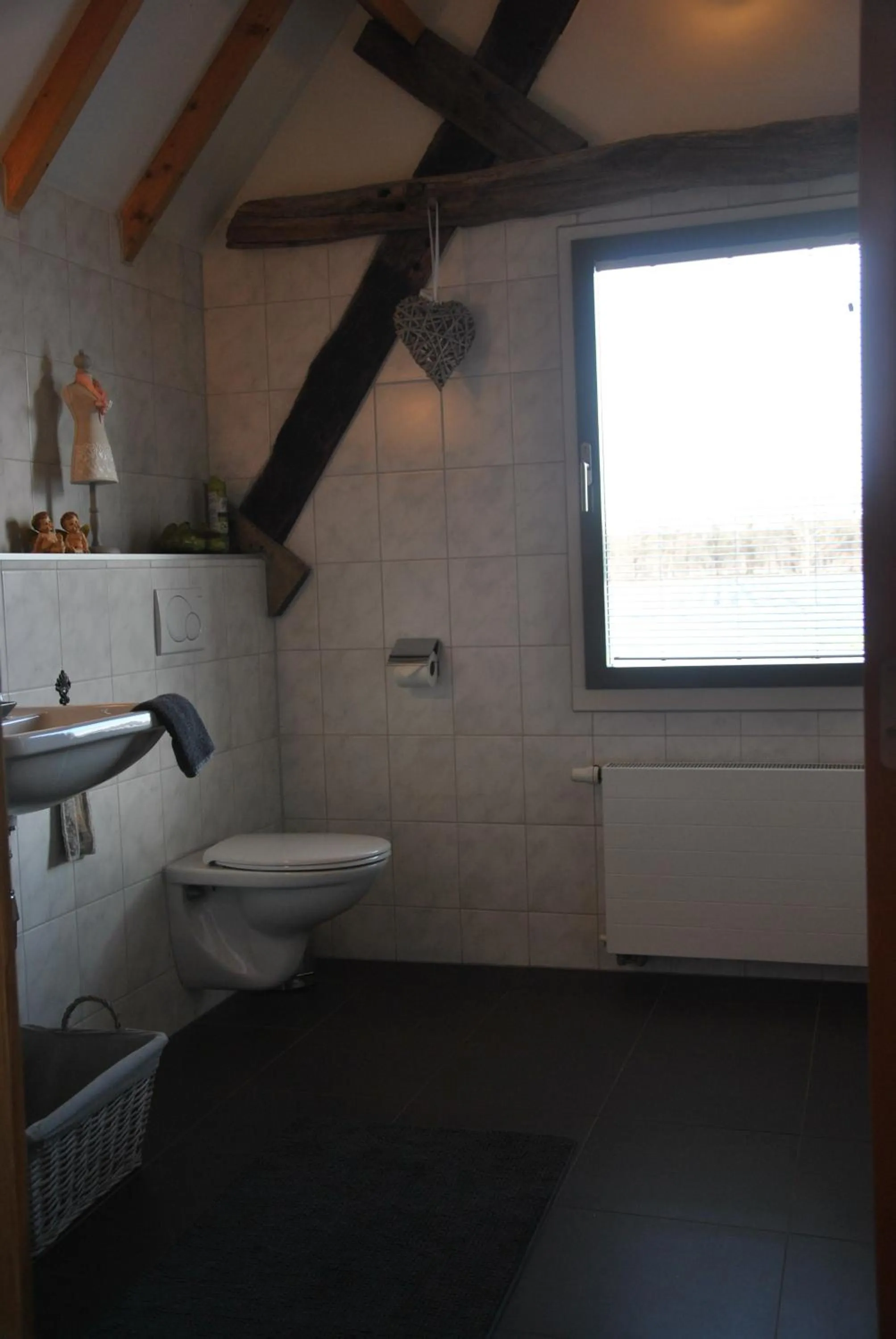 Bathroom in Erfgoed & Logies Den Heijkant