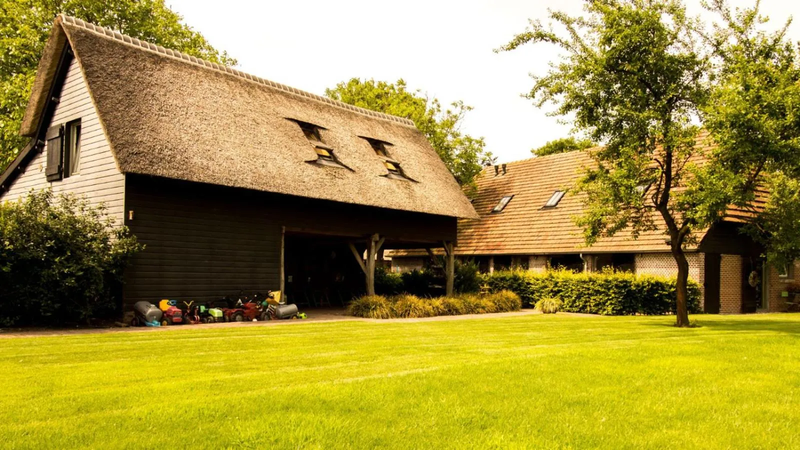 Garden in Erfgoed & Logies Den Heijkant