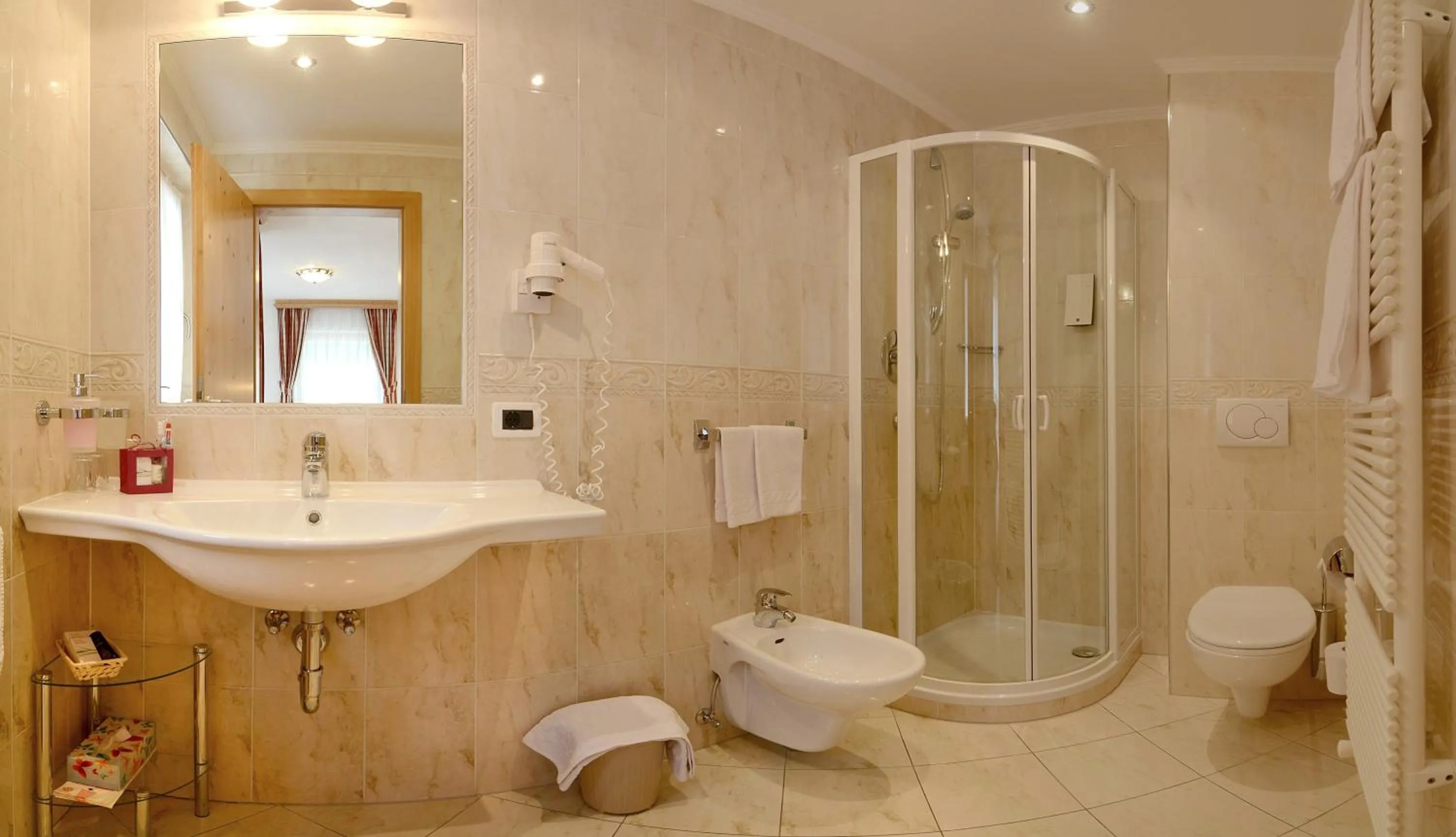 Shower in B&B Appartments Cudlea