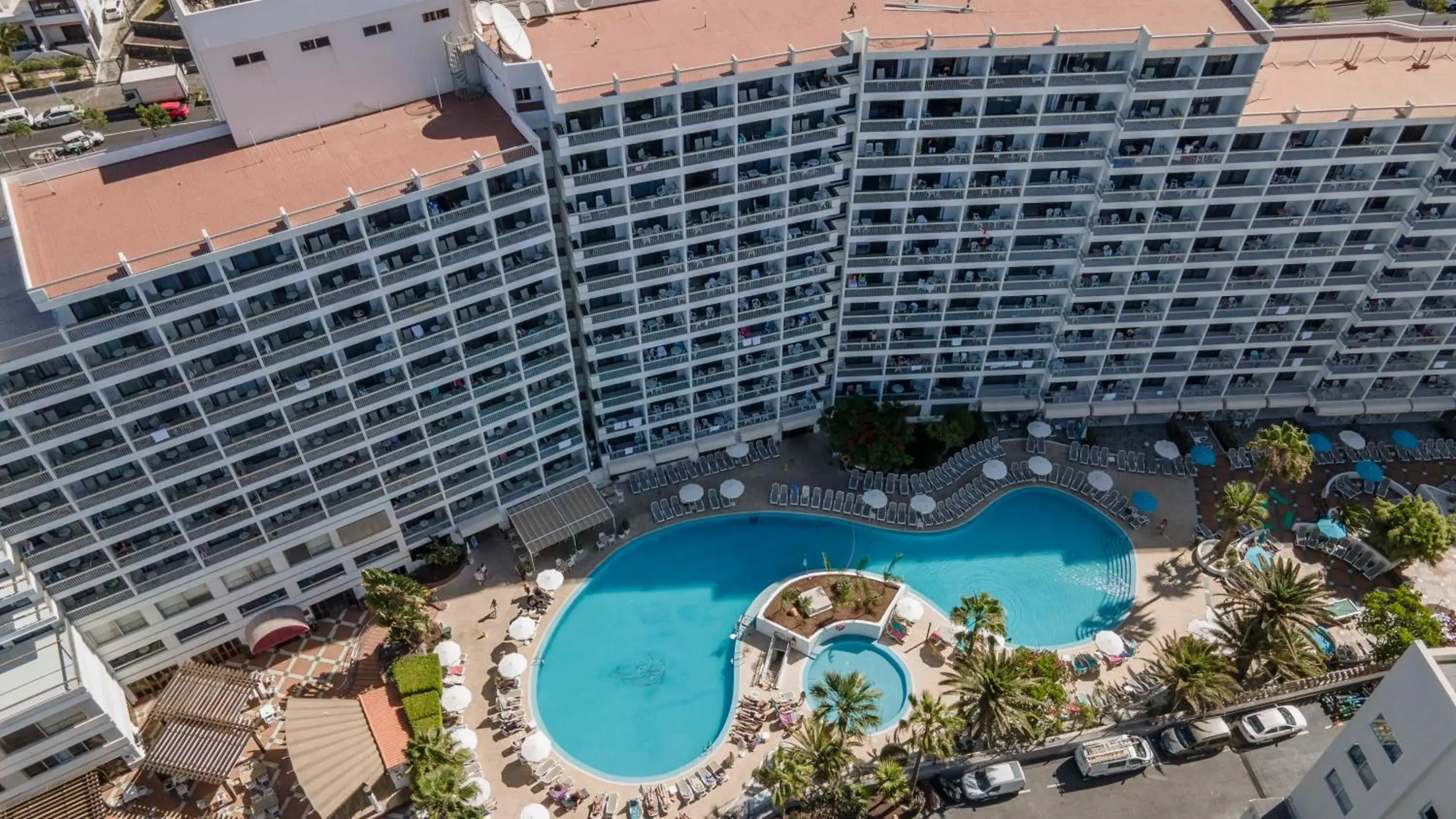 Property building in Palm Beach - Excel Hotels & Resorts Property building in Palm Beach - Excel Hotels & Resorts