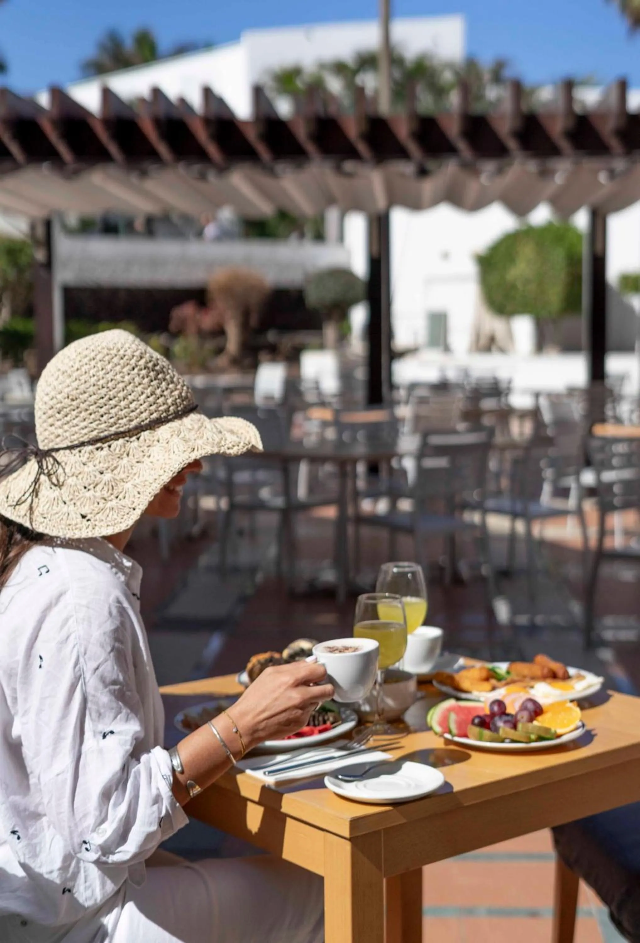 Restaurant/places to eat in Ona Palm Beach