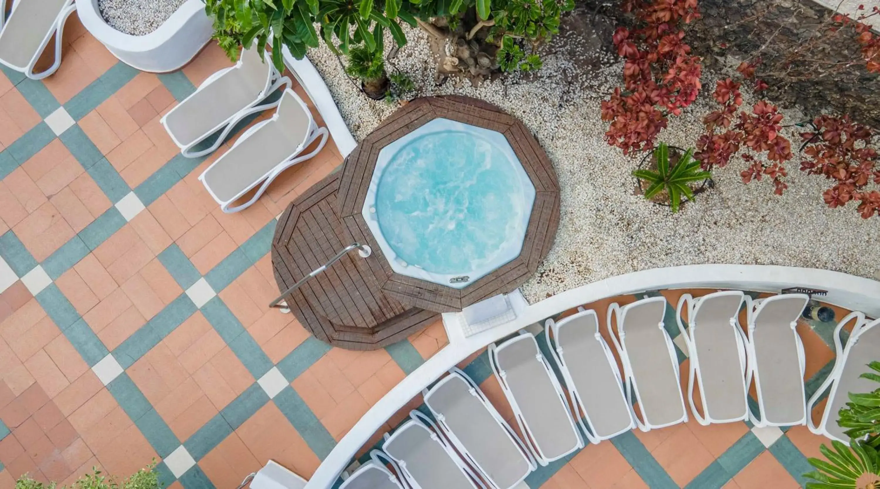 Swimming pool in Palm Beach - Excel Hotels & Resorts Swimming pool in Palm Beach - Excel Hotels & Resorts