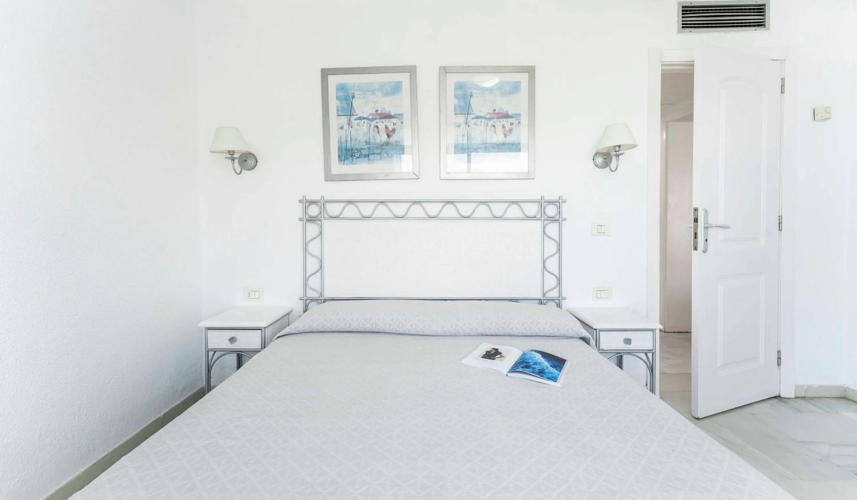 Bedroom, Bed in Ona Palm Beach