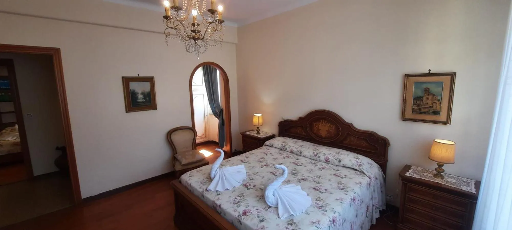 Bedroom in Hotel Dora