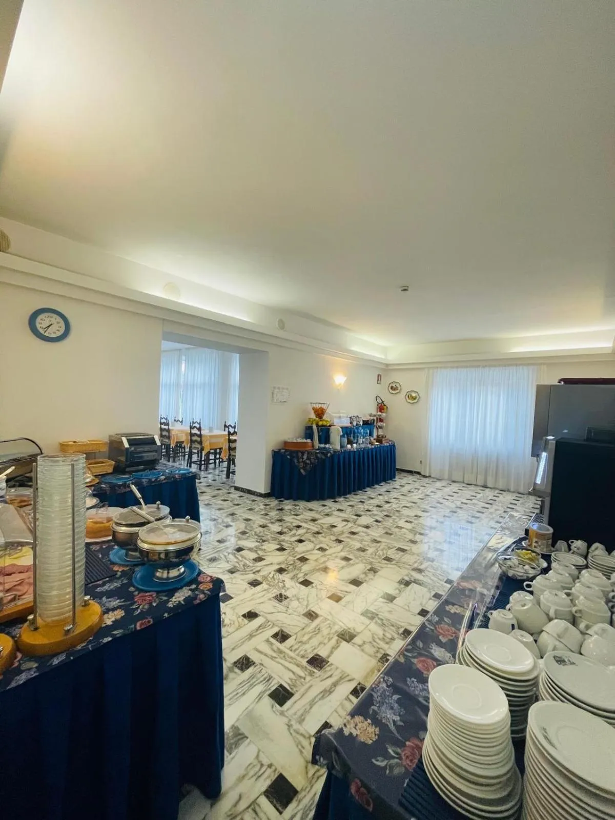 Breakfast in Hotel Dora