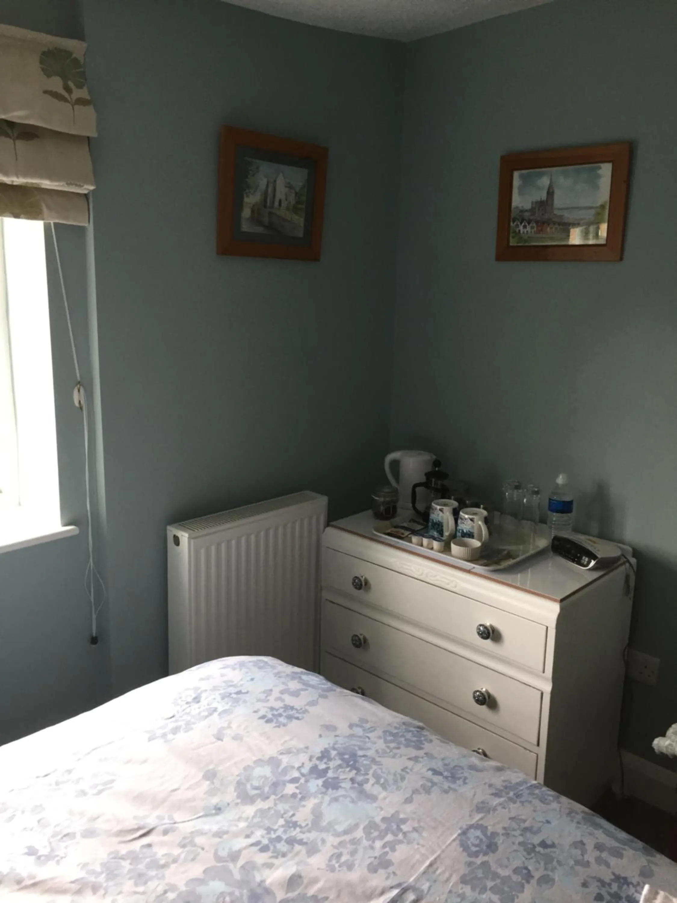 Bed in Old Beams Bed & Breakfast