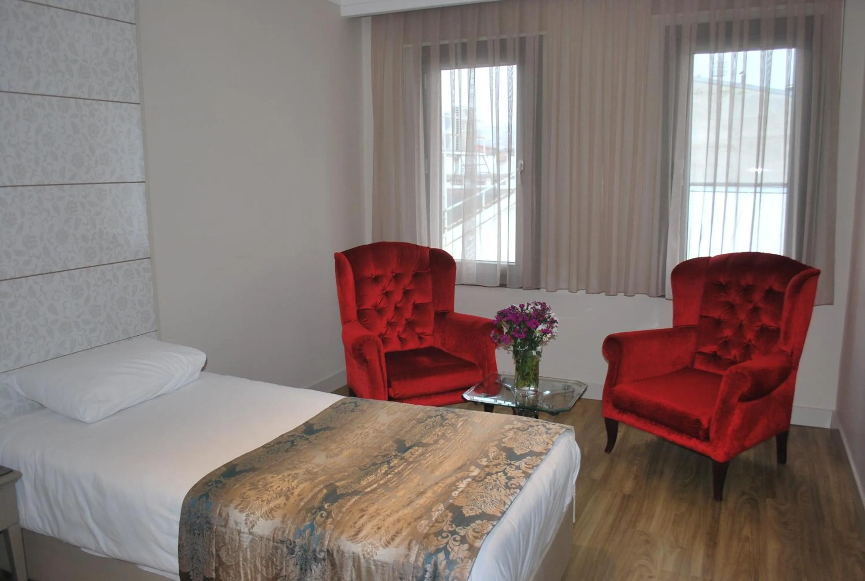 Bed in Atlıhan Hotel