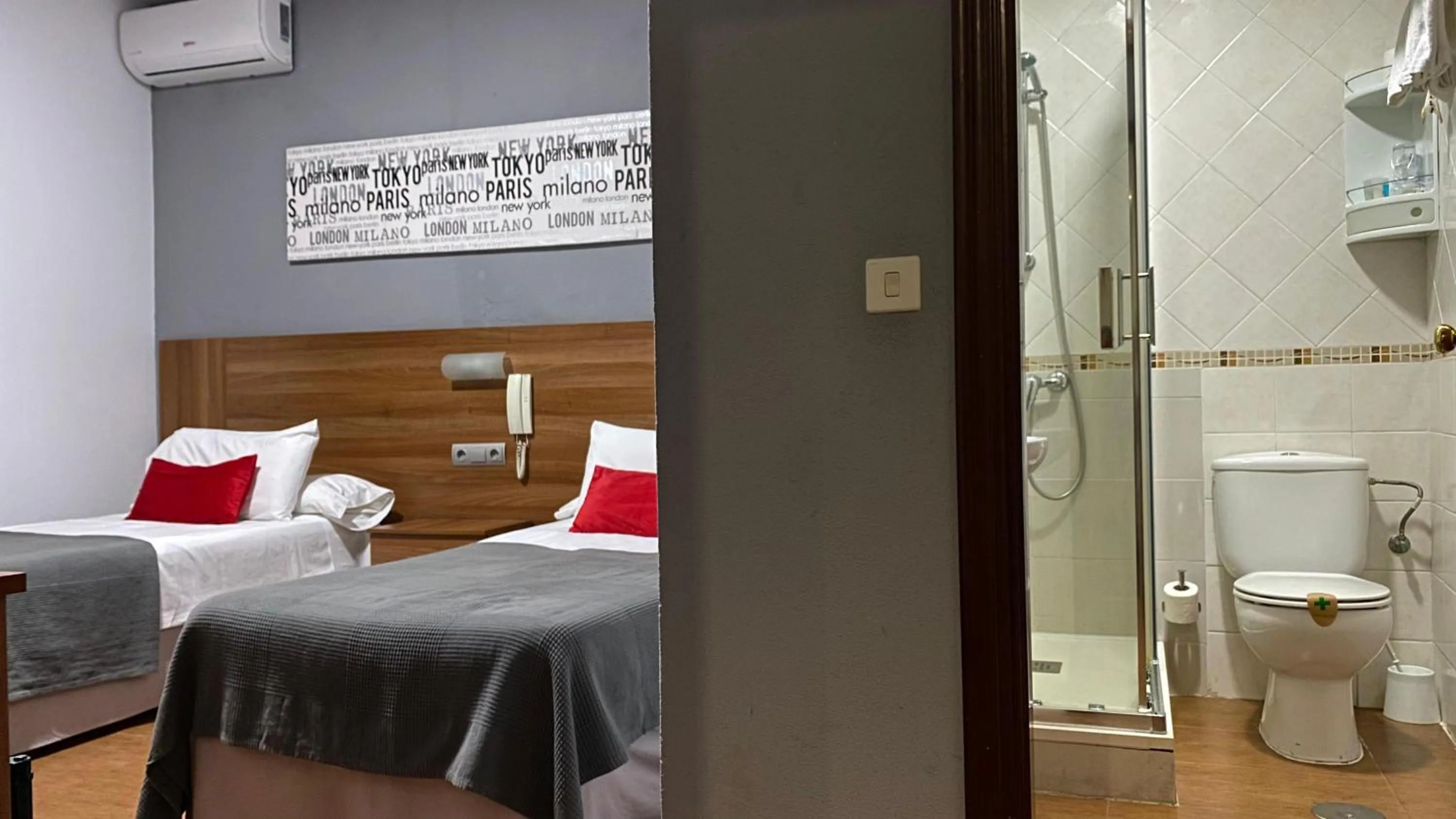 Bed in Hostal San Francisco