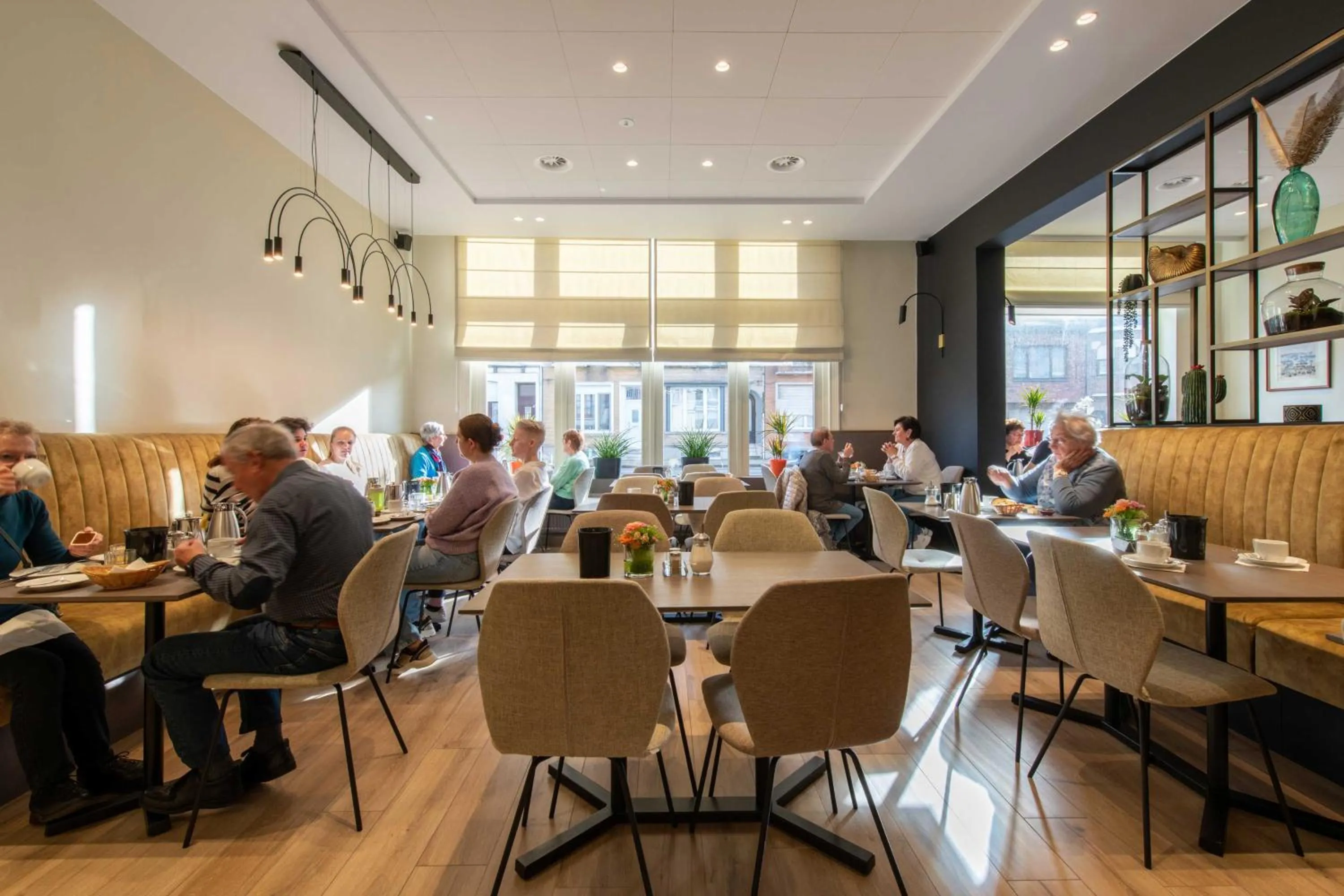 Restaurant/places to eat in Hotel Sabot D'Or