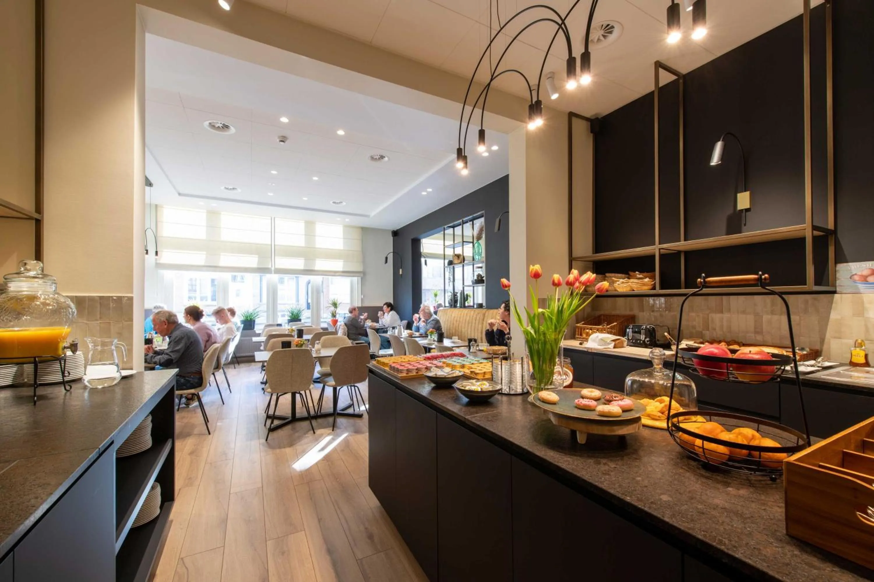 Breakfast in Hotel Sabot D'Or