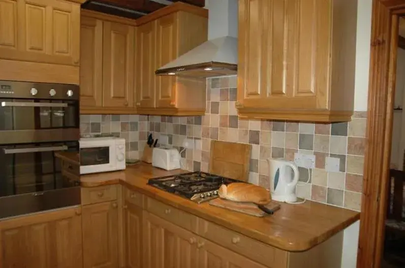 Neuadd Arms Hotel Neuadd Arms Hotel