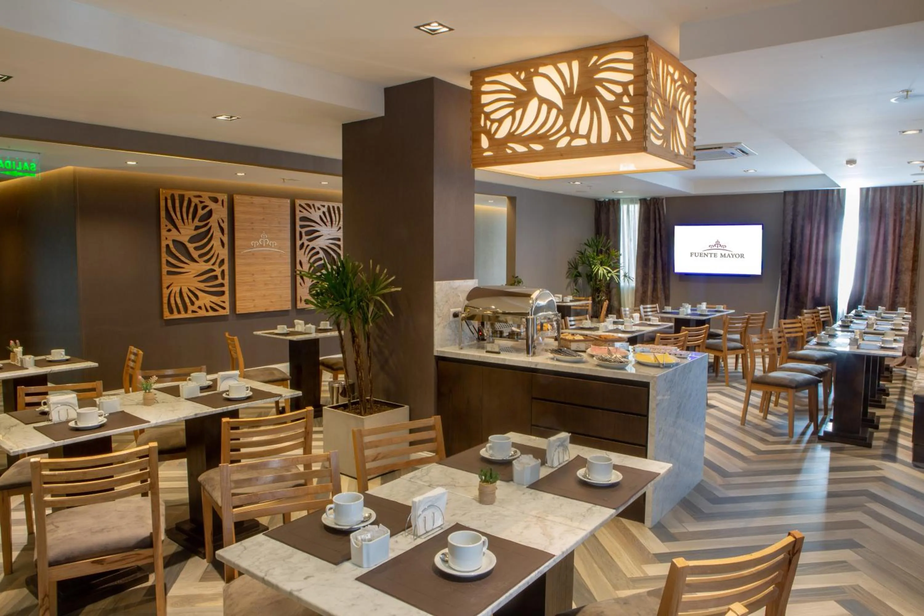 Continental breakfast in Fuente Mayor Hotel Centro